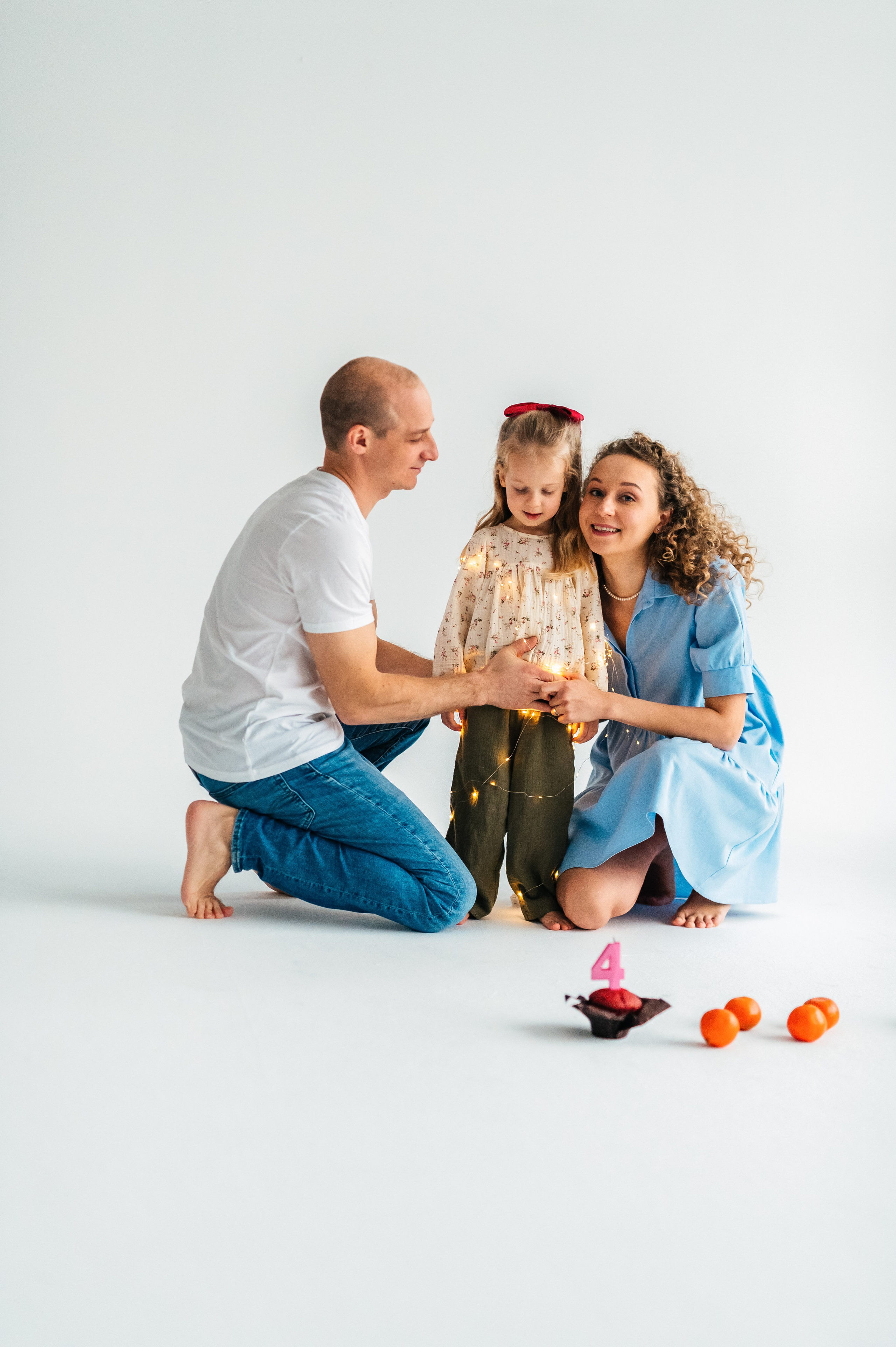 Январская егоза в фотостудии. Семейный фотограф. Lifestyle. Москва. Анастасия Михайлова