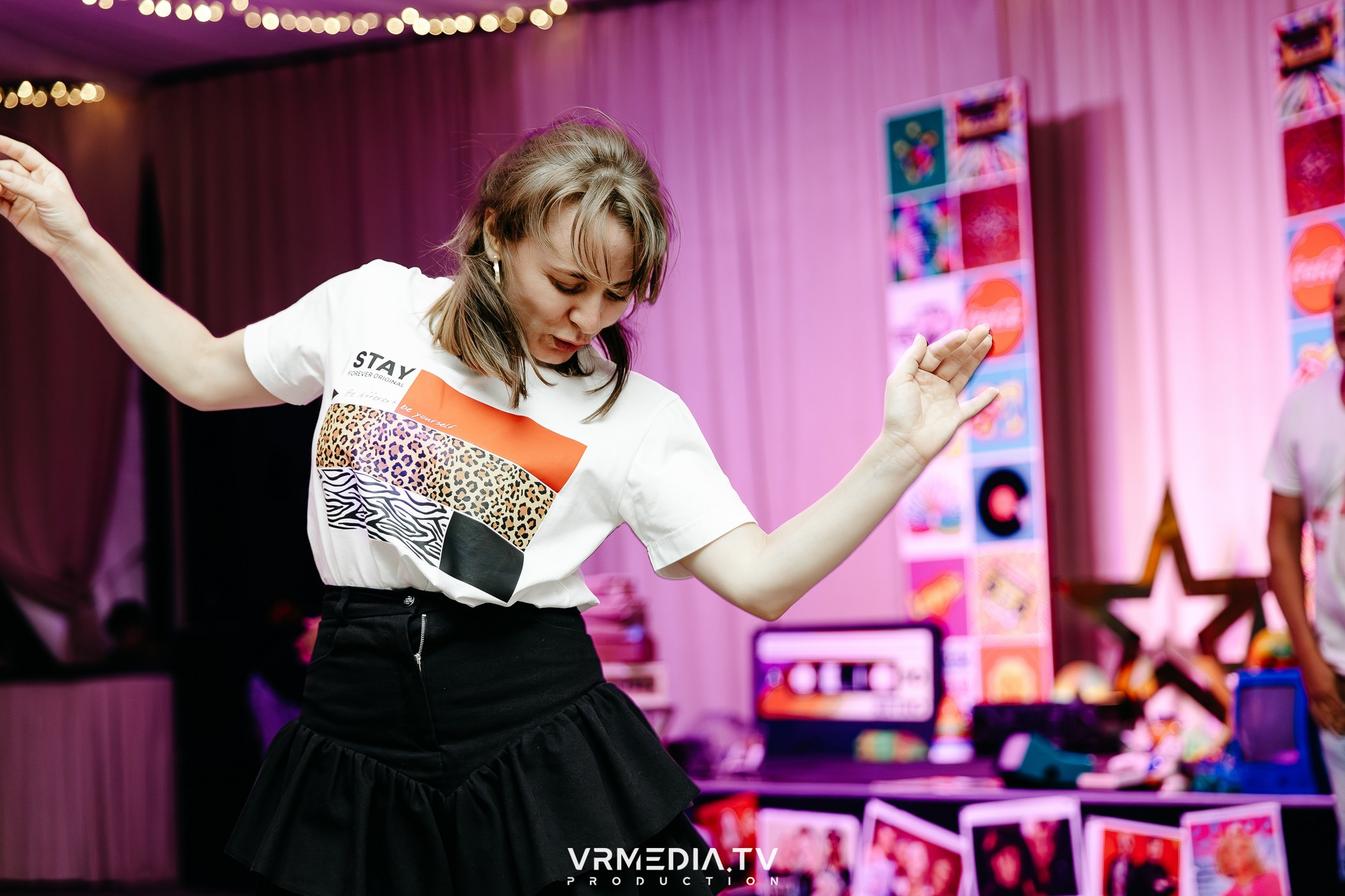 «Назад в 90-е!» в ресторане «Империя»