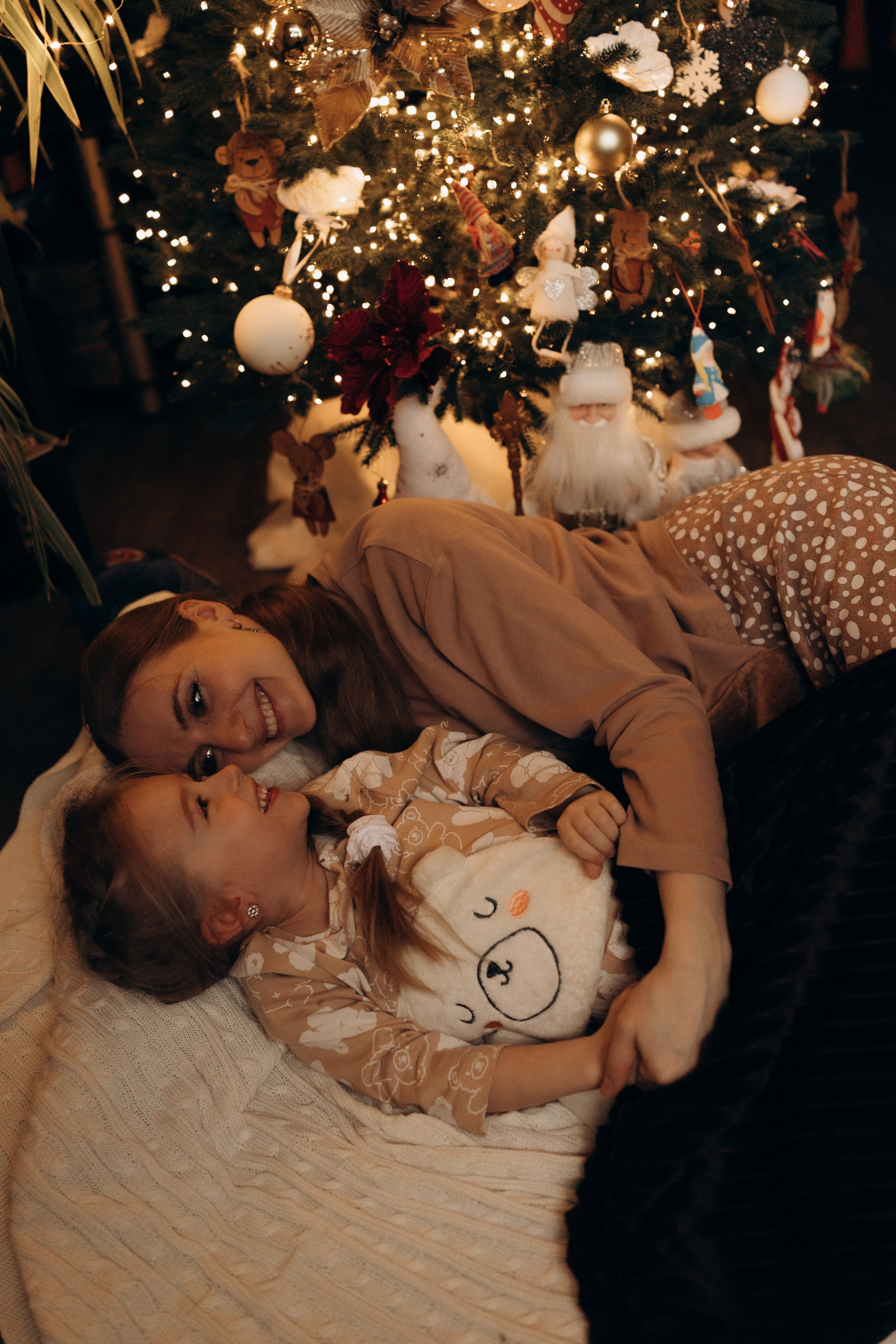 Семейные фотосессии (в студии, на улице или у вас дома). Фотограф Антонина Знак. Семейные фотосессии. Москва и МО