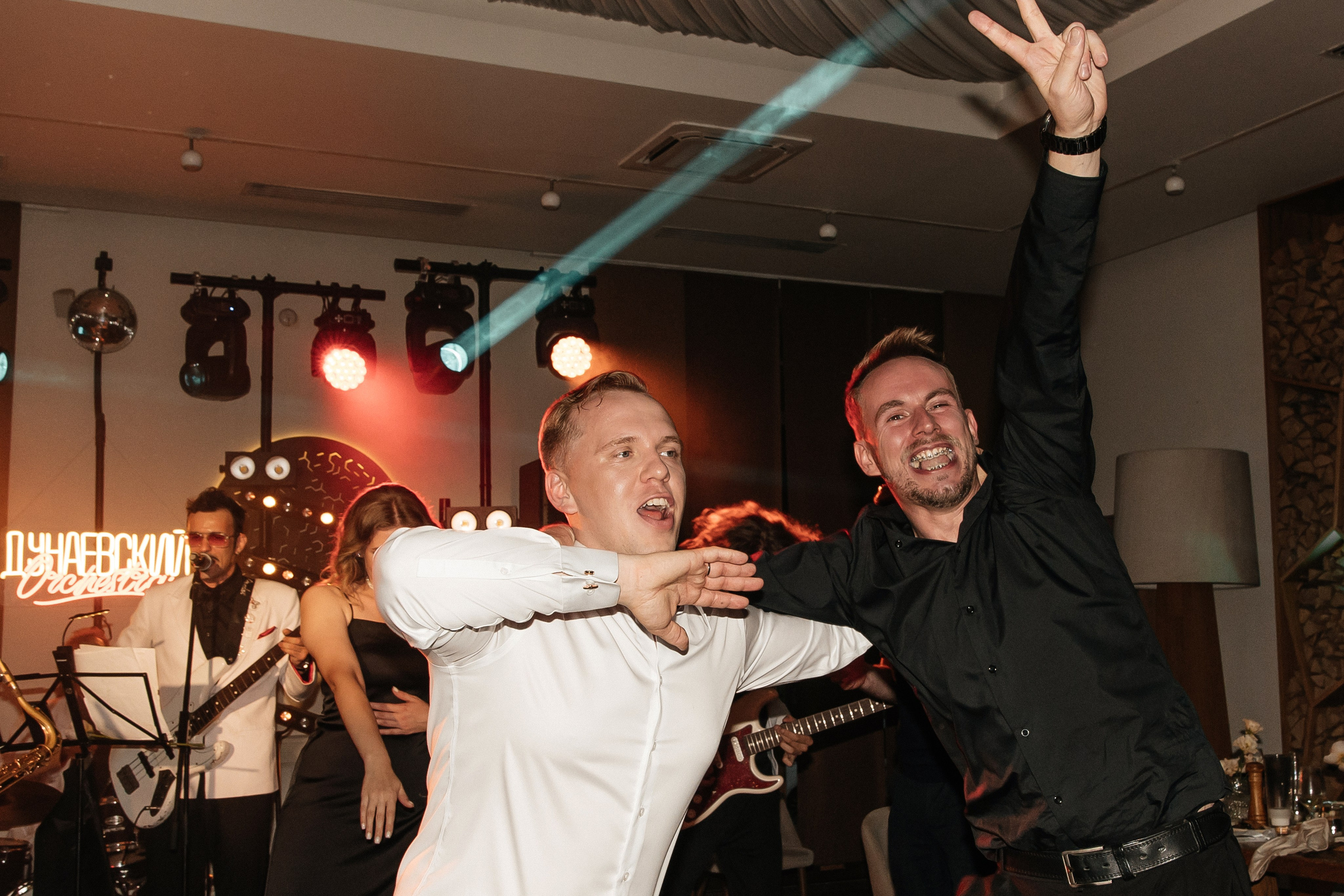 ANONS. Мария — Свадебный фотограф