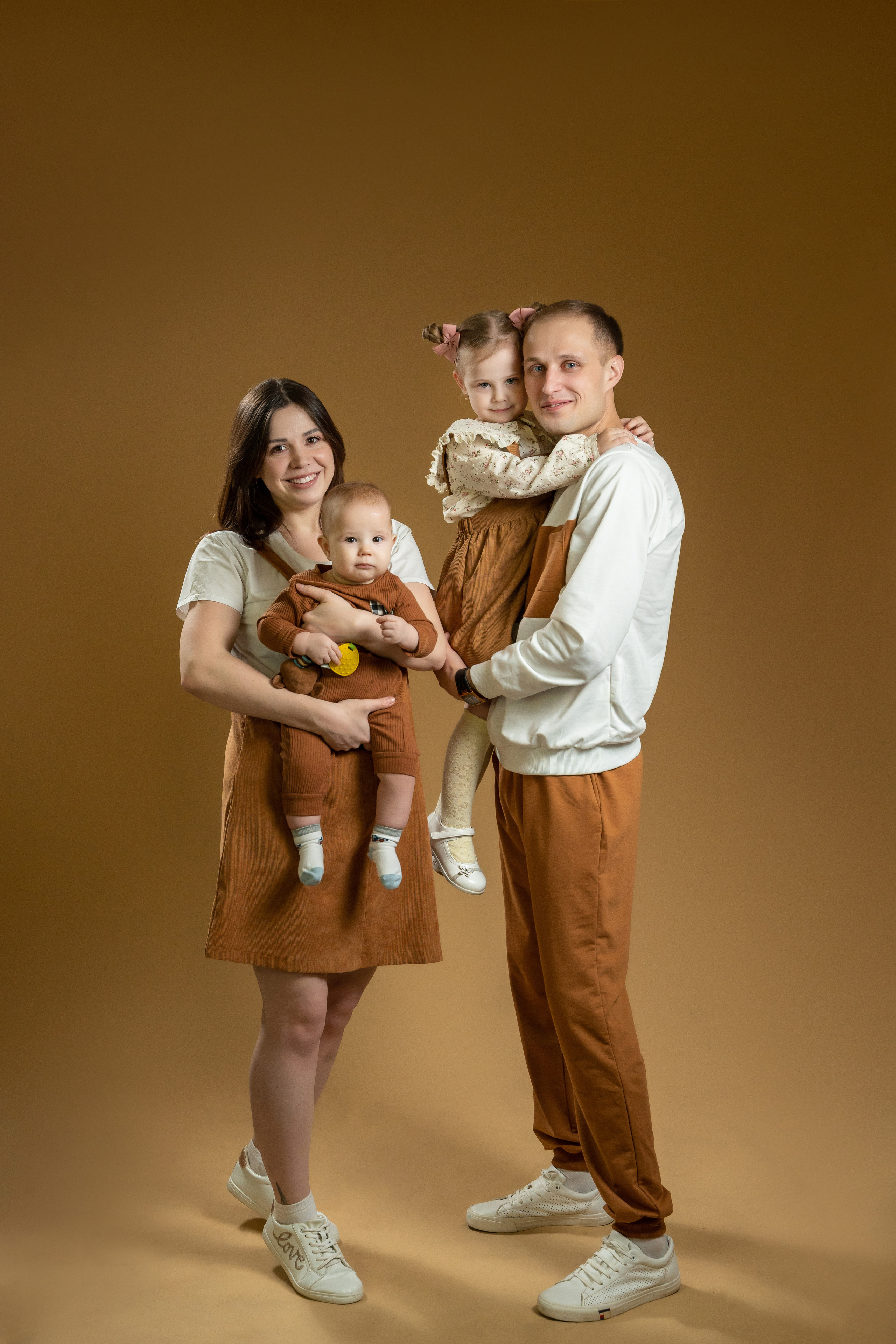 Семья. Череваненко Сергей и Элина — свадебный фотограф видеограф