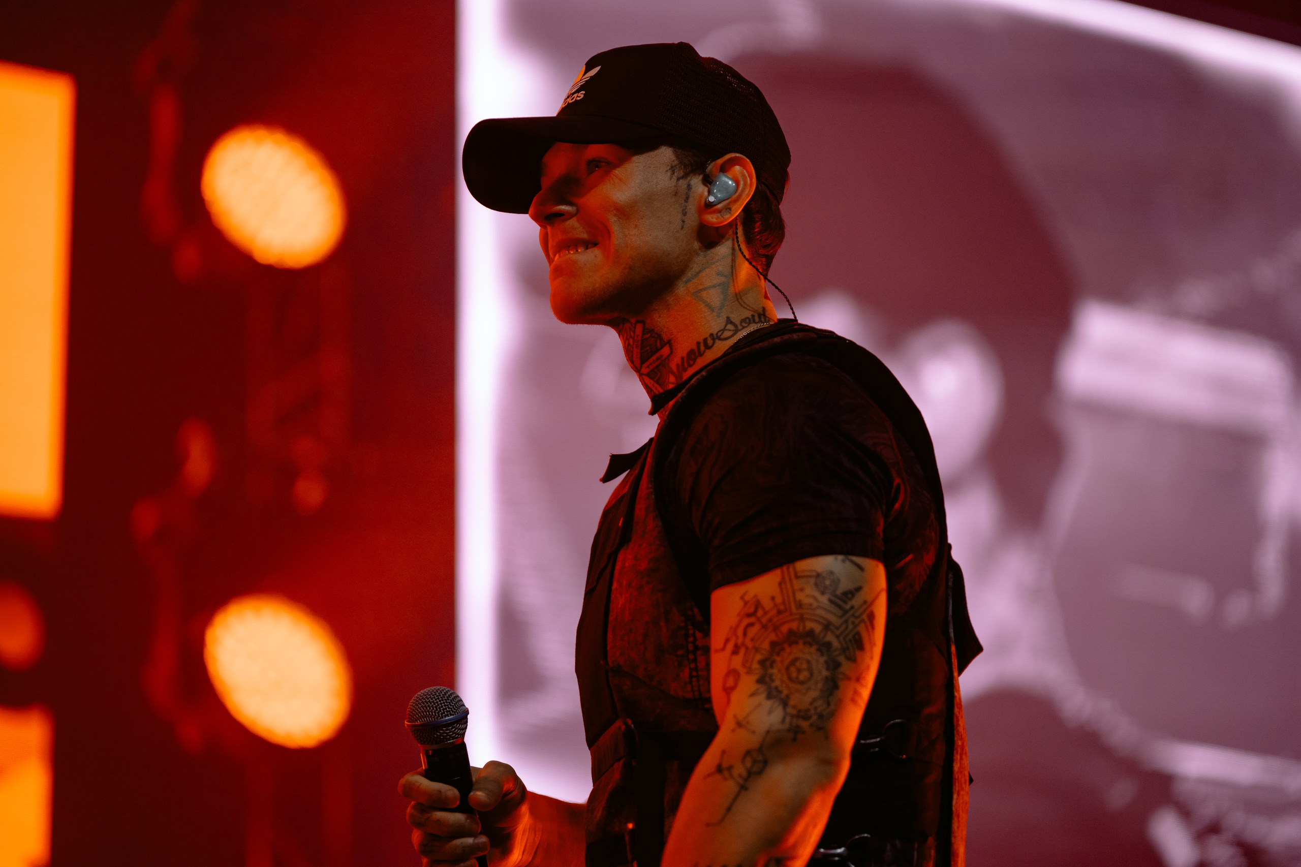 ЛЕША СВИК. РЕПОРТАЖНЫЙ И БИЗНЕС ФОТОГРАФ В МОСКВЕ, ЕГОР НИКОЛАЕВ