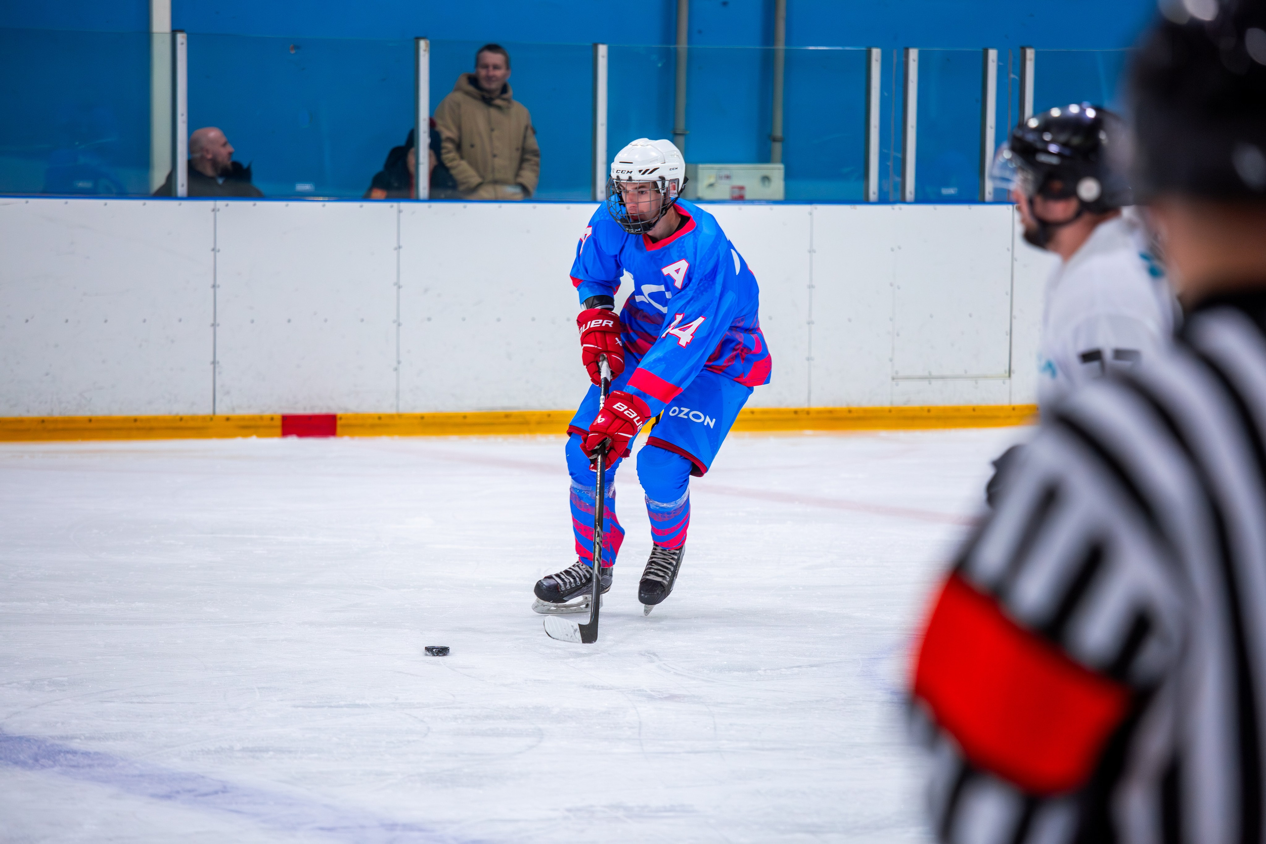 Чемпионат по хоккею. Репортажный, семейный, свадебный, портретный фотограф