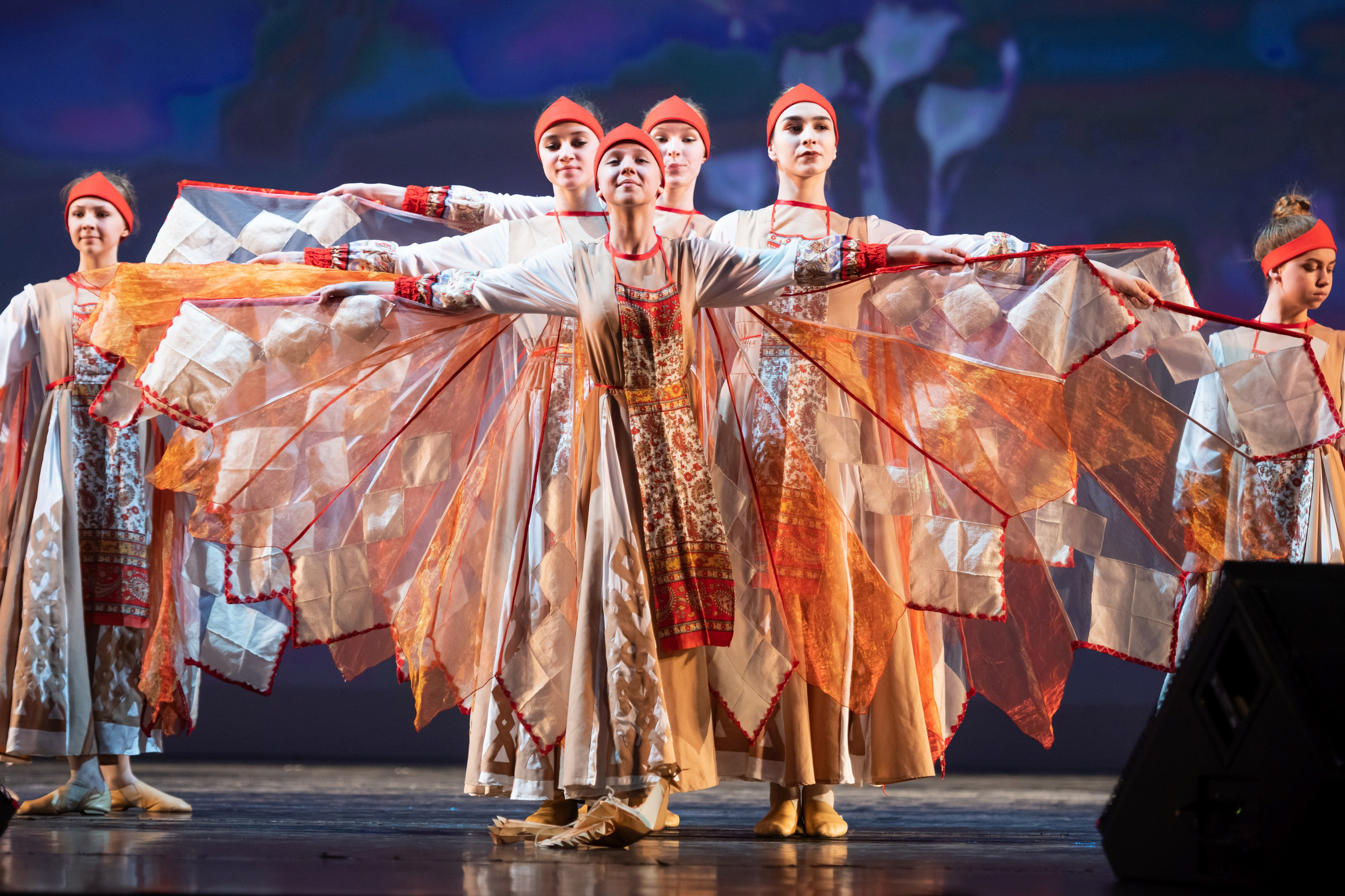 15 сентября, концерт БКЗ. Золотое яблочко