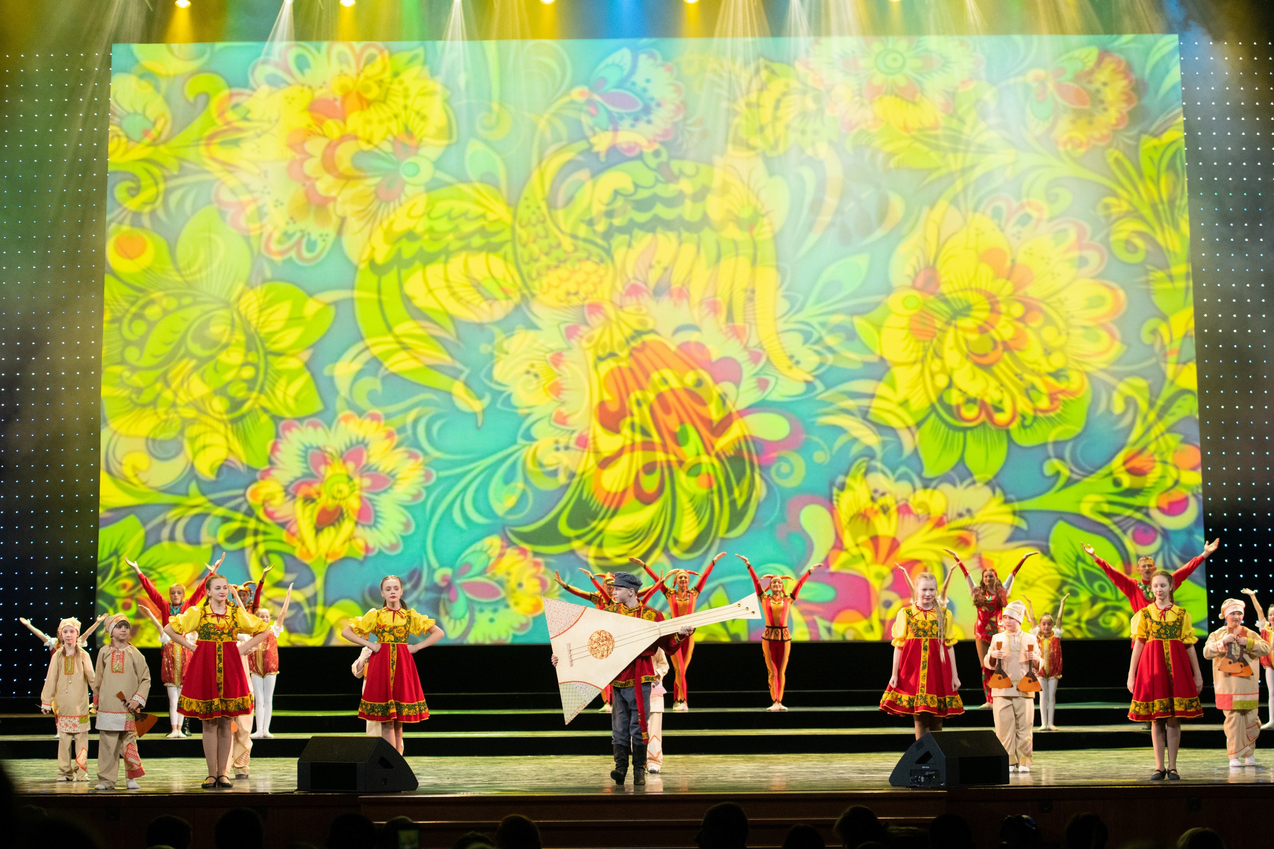 2 февраля, концерт Таланты России, Кремлевский Дворец. Золотое яблочко