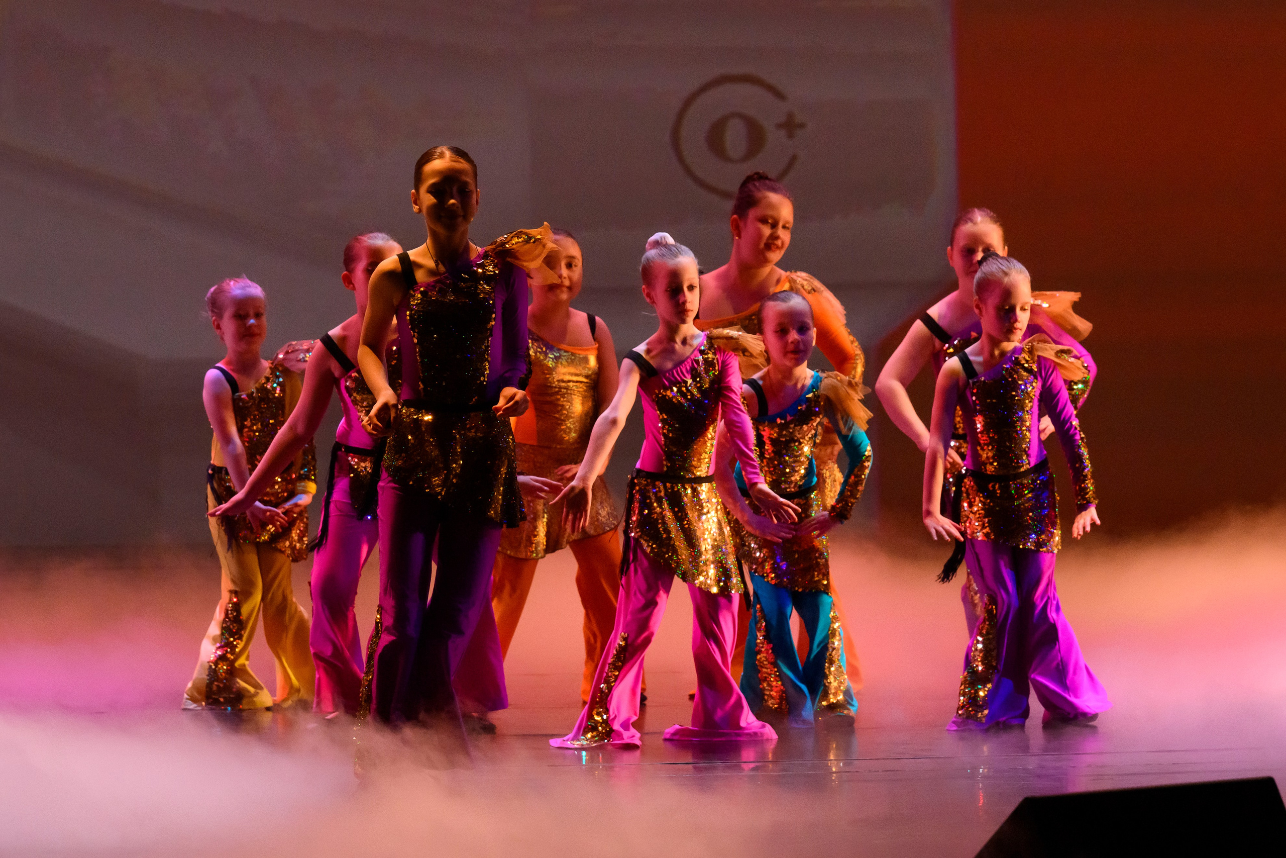 23 апреля, часть 2, БКЗ Октябрьский, г. Санкт-Петербург. Золотое яблочко