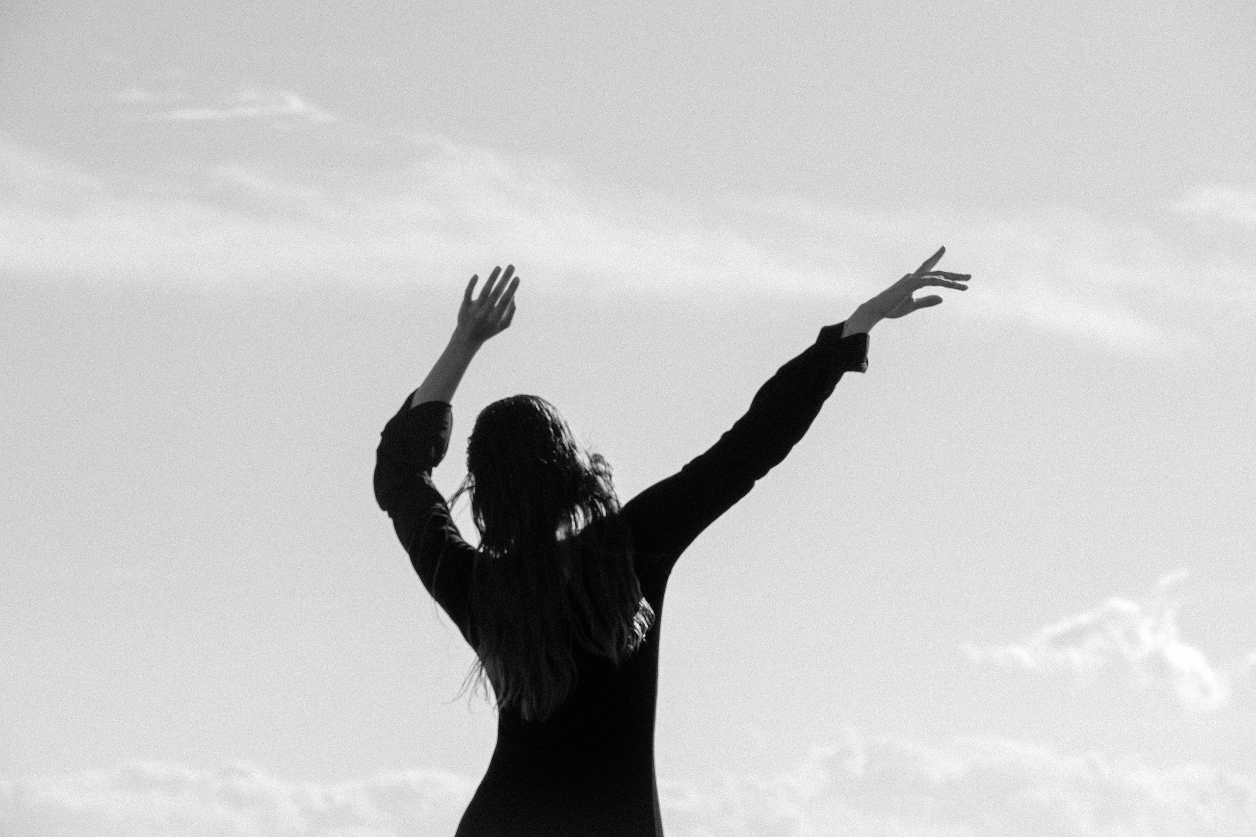 Female portrait. AI — artist | Documentary Photographer St. Petersburg, Milan