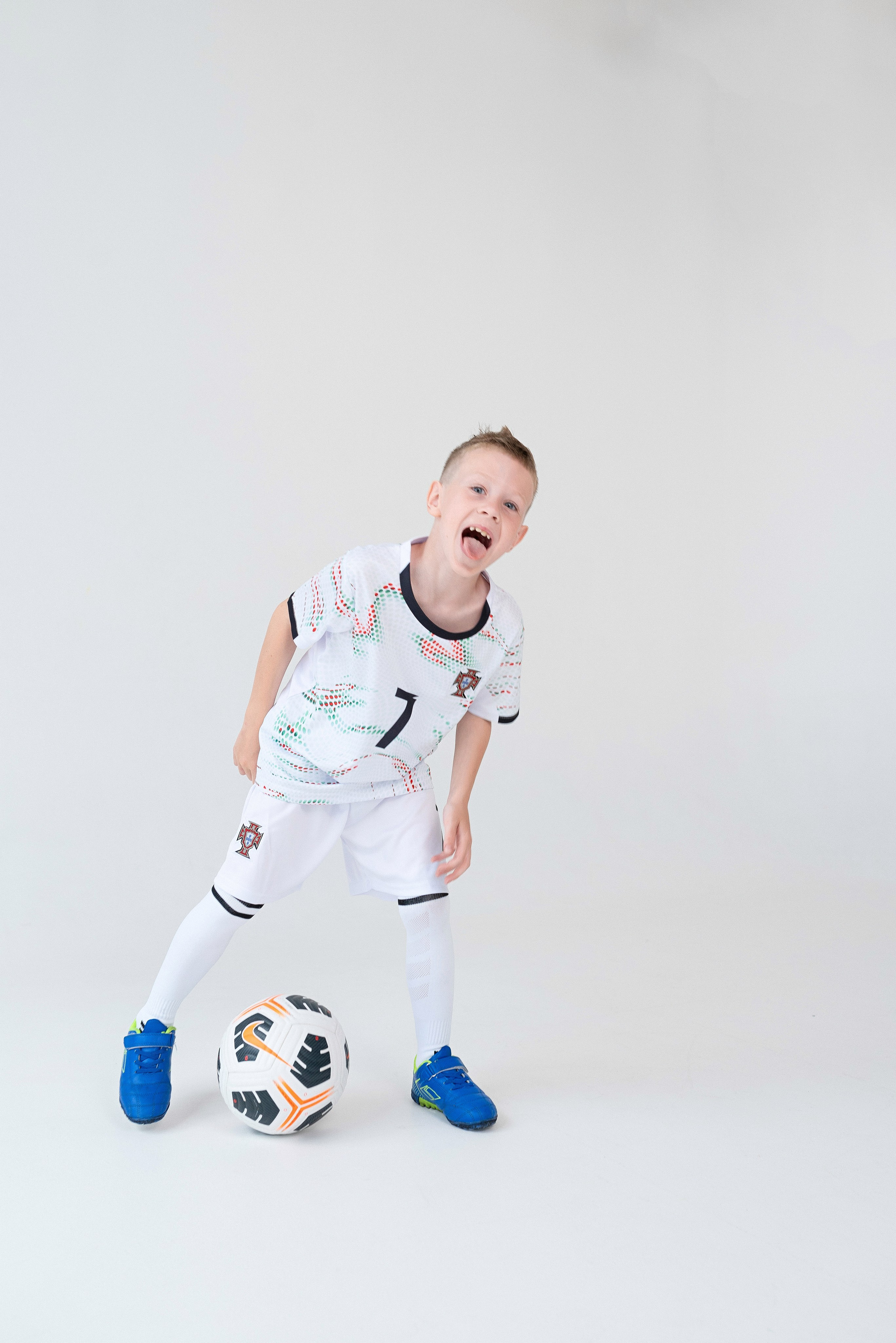 Ярику 7 лет. Детский и семейный фотограф в Сургуте и Нефтеюганске Анна Старцева