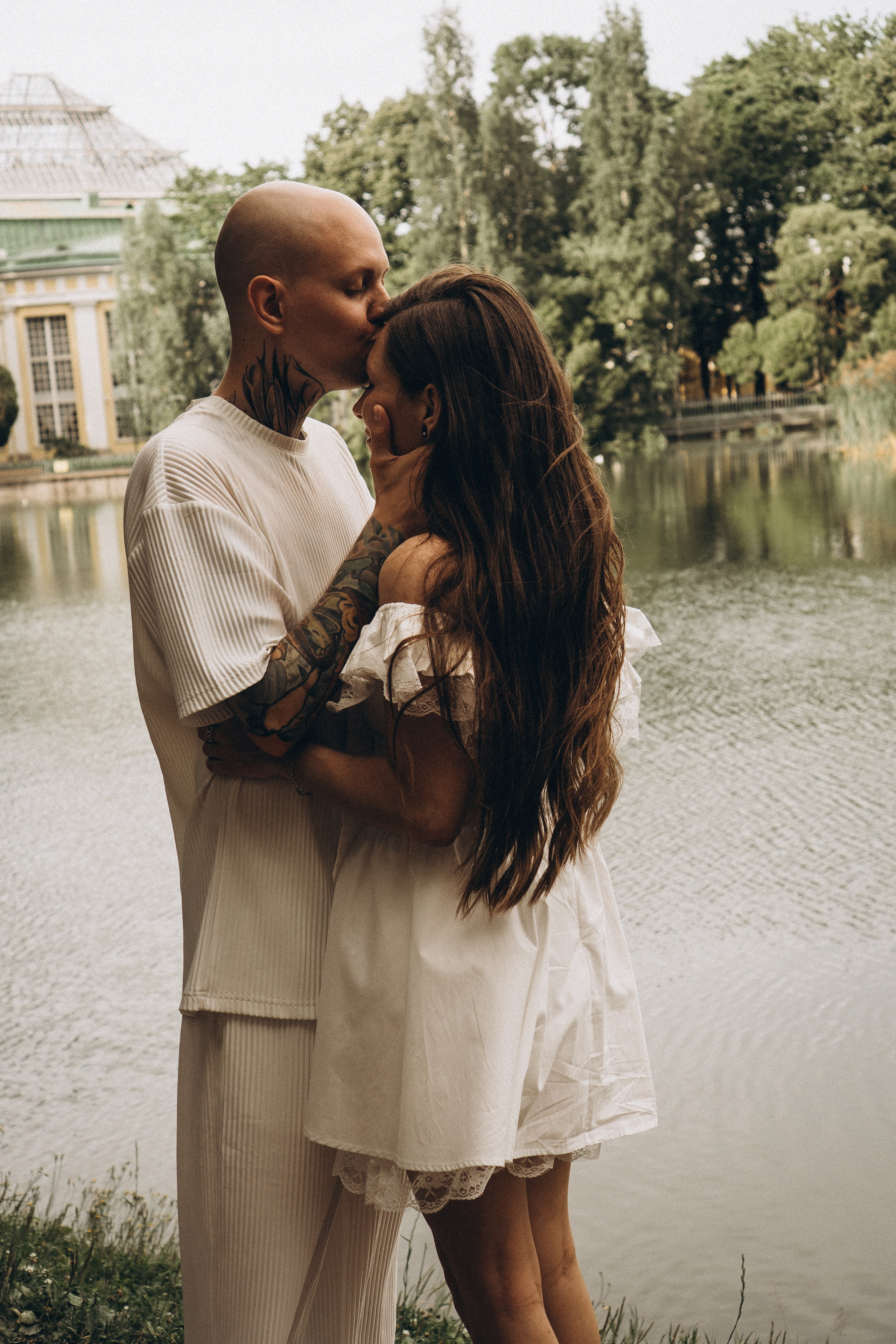 СВАДЕБНАЯ ПРОГУЛКА ПО ТАВРИЧЕСКОМУ САДУ И НЕВСКОЙ РАТУШЕ. Профессиональный фотограф, Санкт-Петербург — Виктория Богомолова