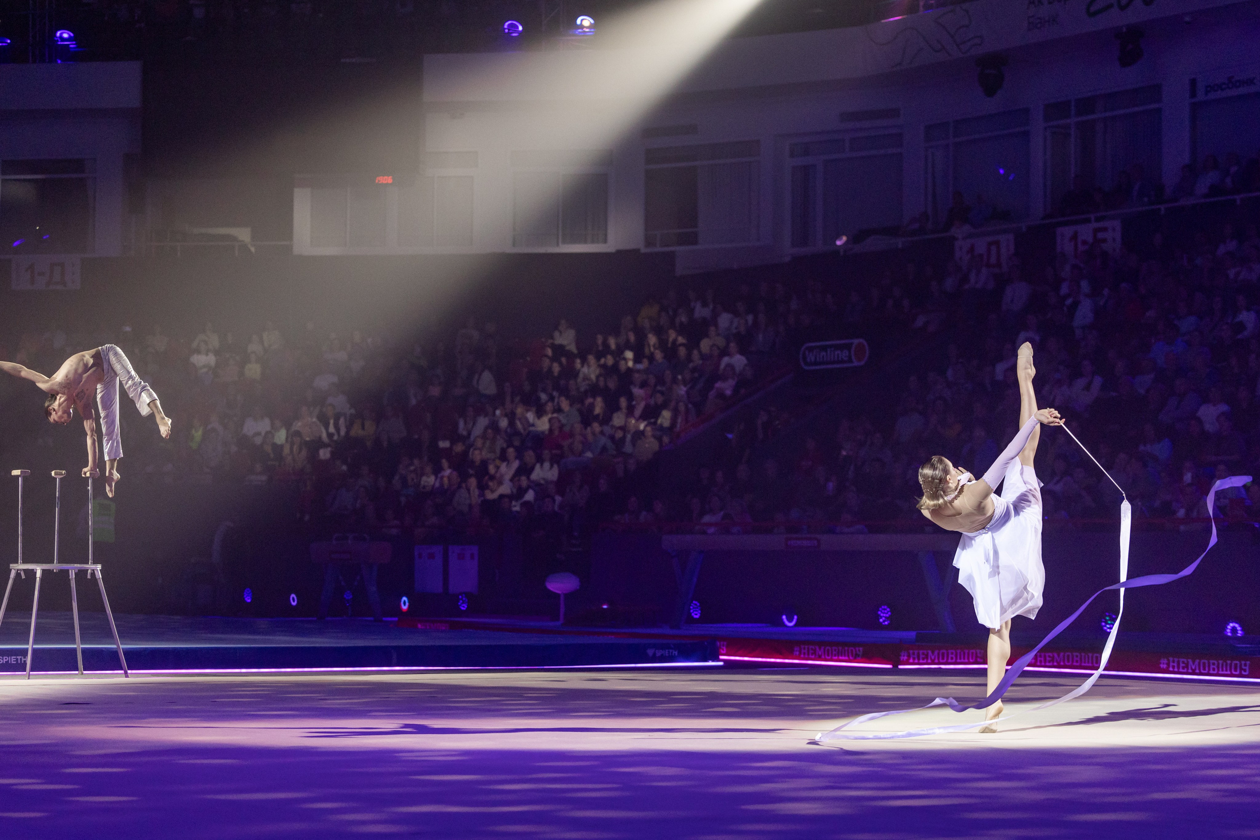 Шоу Алексея Немова «Легенды спорта». Спортивный репортажный фотограф Казань Нафис Сиразетдинов