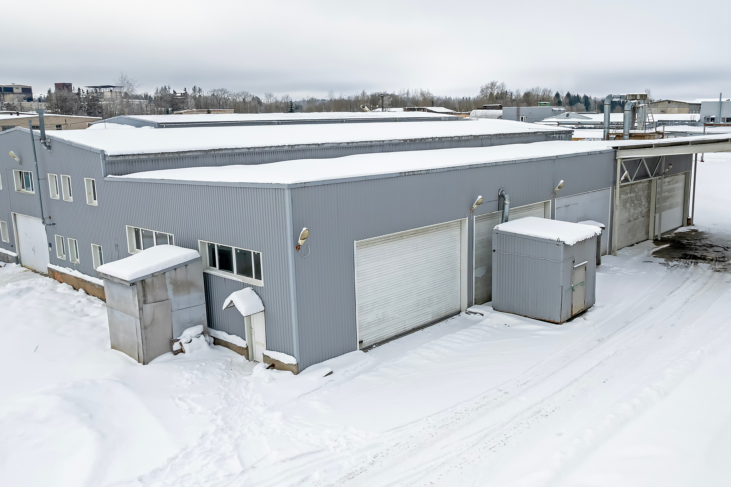 Фотосъемка промышленных, производственных и логистических комплексов. Авиационный фотограф. От прошлого к будущему авиации через фотографию