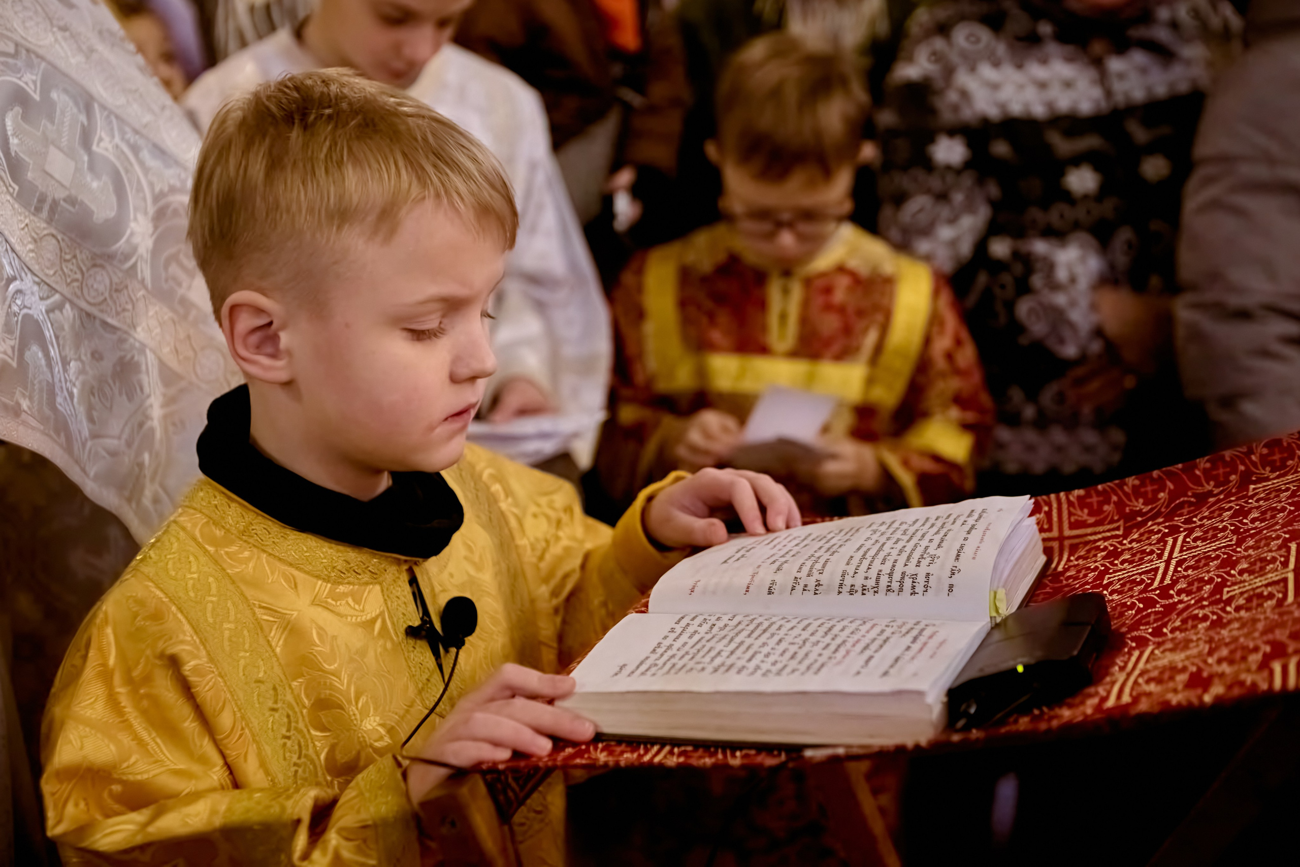 Воскресная Литургия в храме 12 января 2025 г