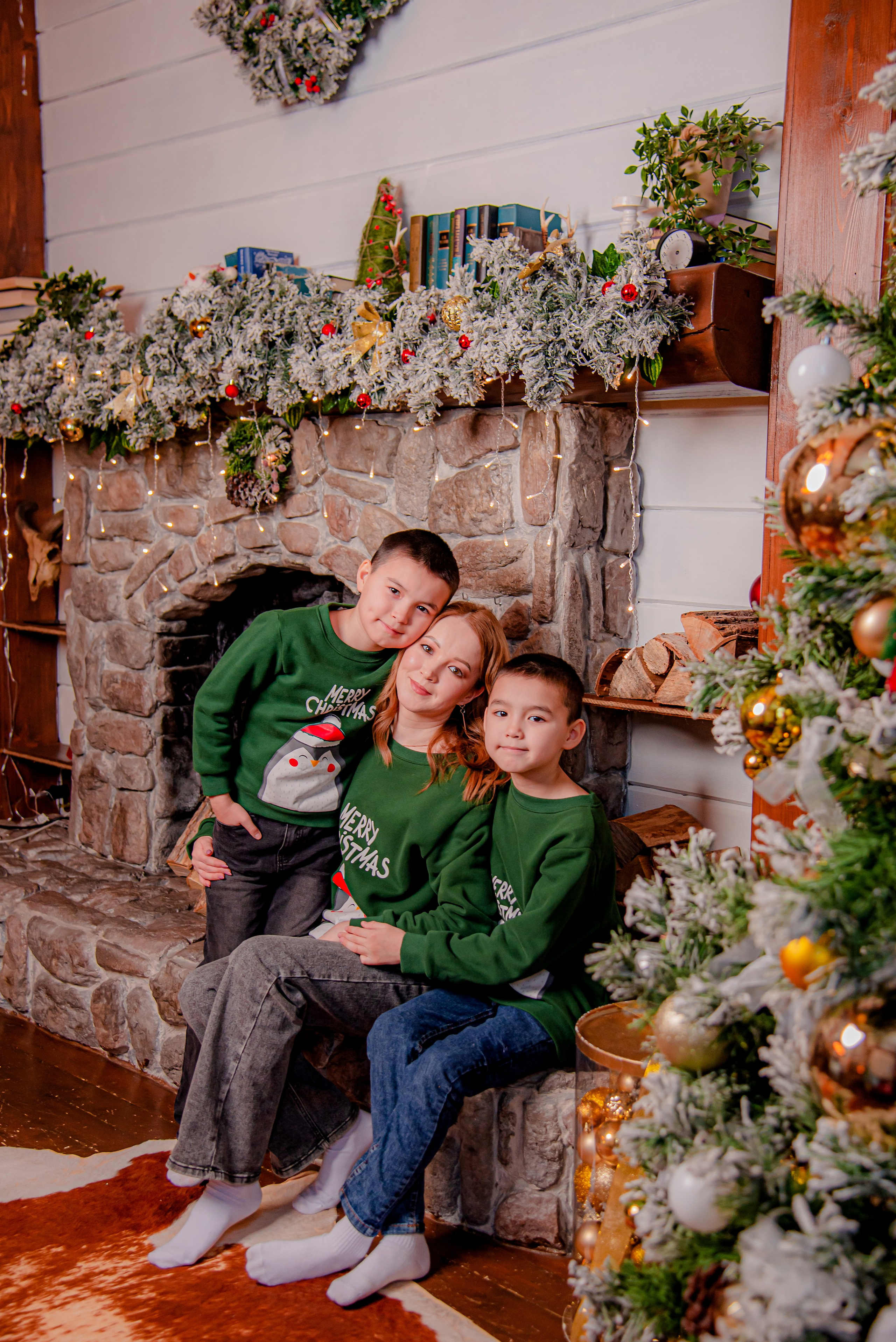  Новогодняя фотосессия в Уфе с прокатом свитеров