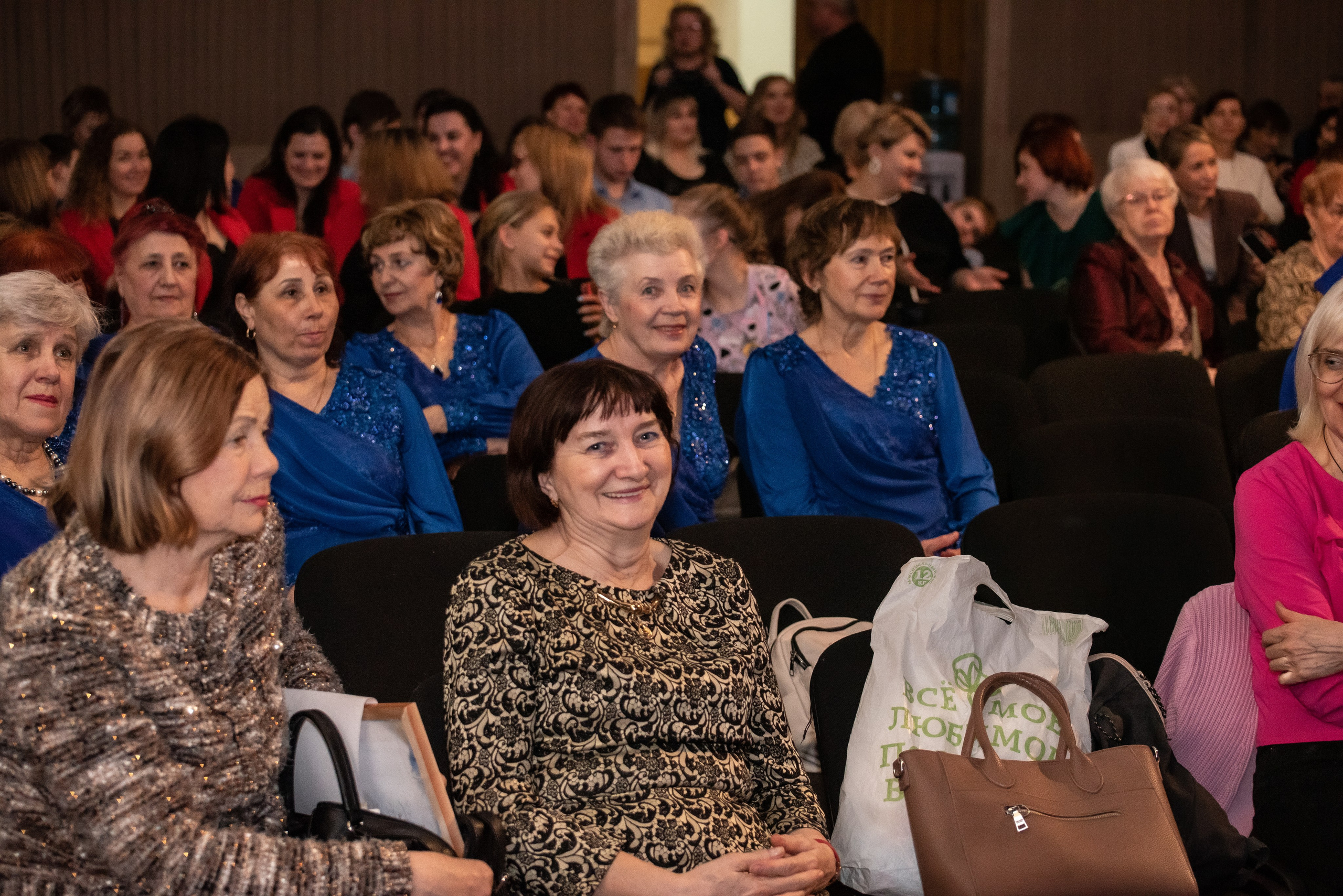 Репортажный фотограф на коцерт. Фотограф Макс Огурцов в Нижнем Новгороде
