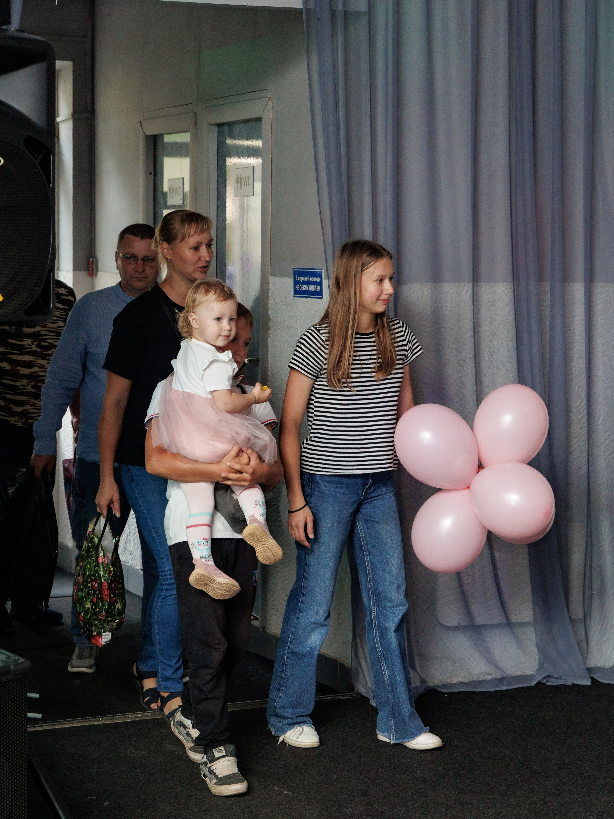 Мальчик или девочка? Фотосессия на гендерпати. Свадебный и семейный фотограф в г. Волхов Алексей Кочерыжкин