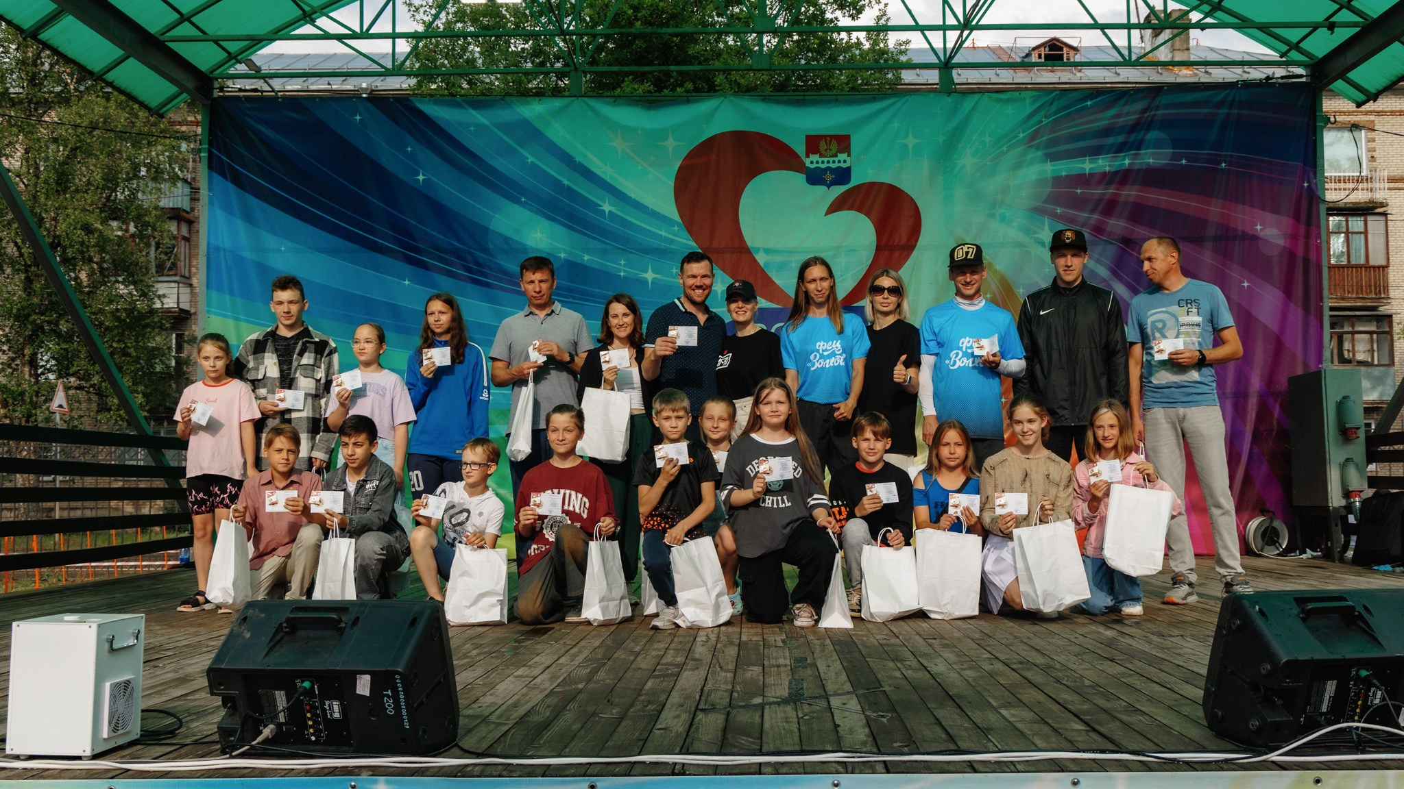 День молодёжи в парке 40-летия ВЛКСМ. Свадебный и семейный фотограф в г. Волхов Алексей Кочерыжкин