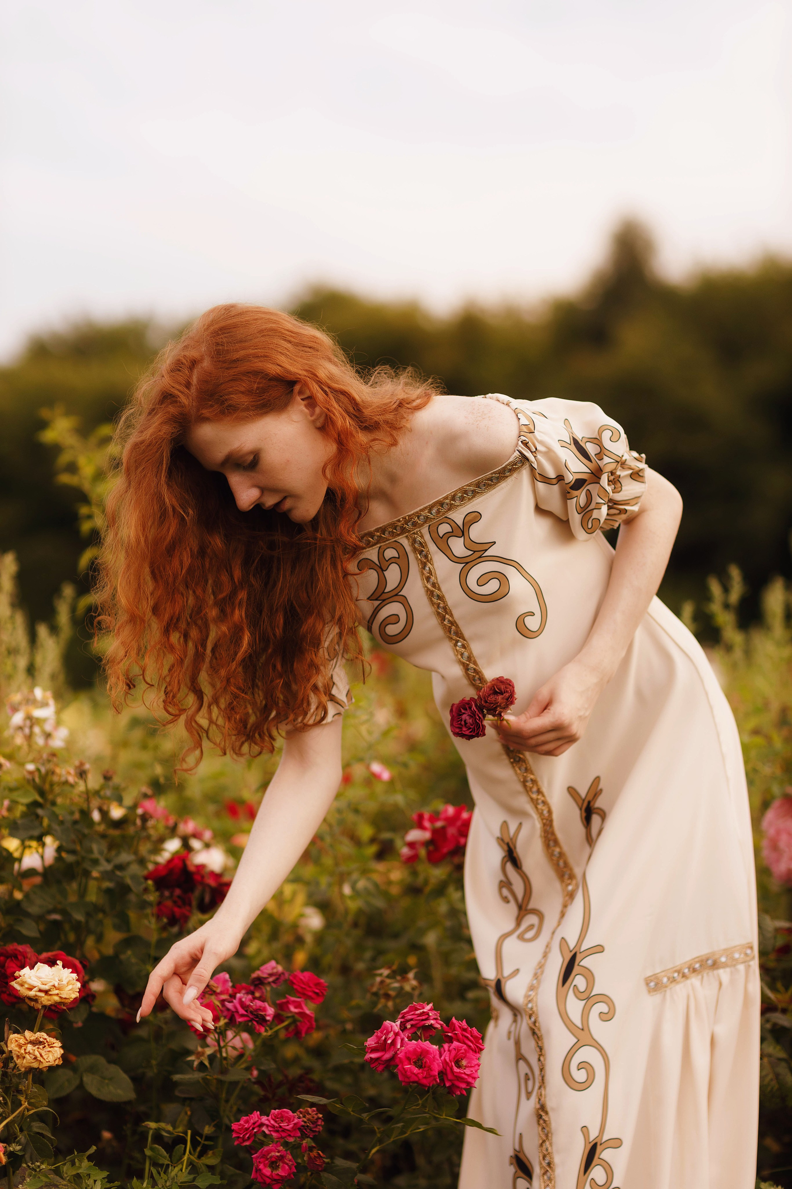 Фотосессия на заливе с Татой в платье от Ирины Павловой. Портретный и репортажный фотограф в Чебоксарах Андриян Чаркин