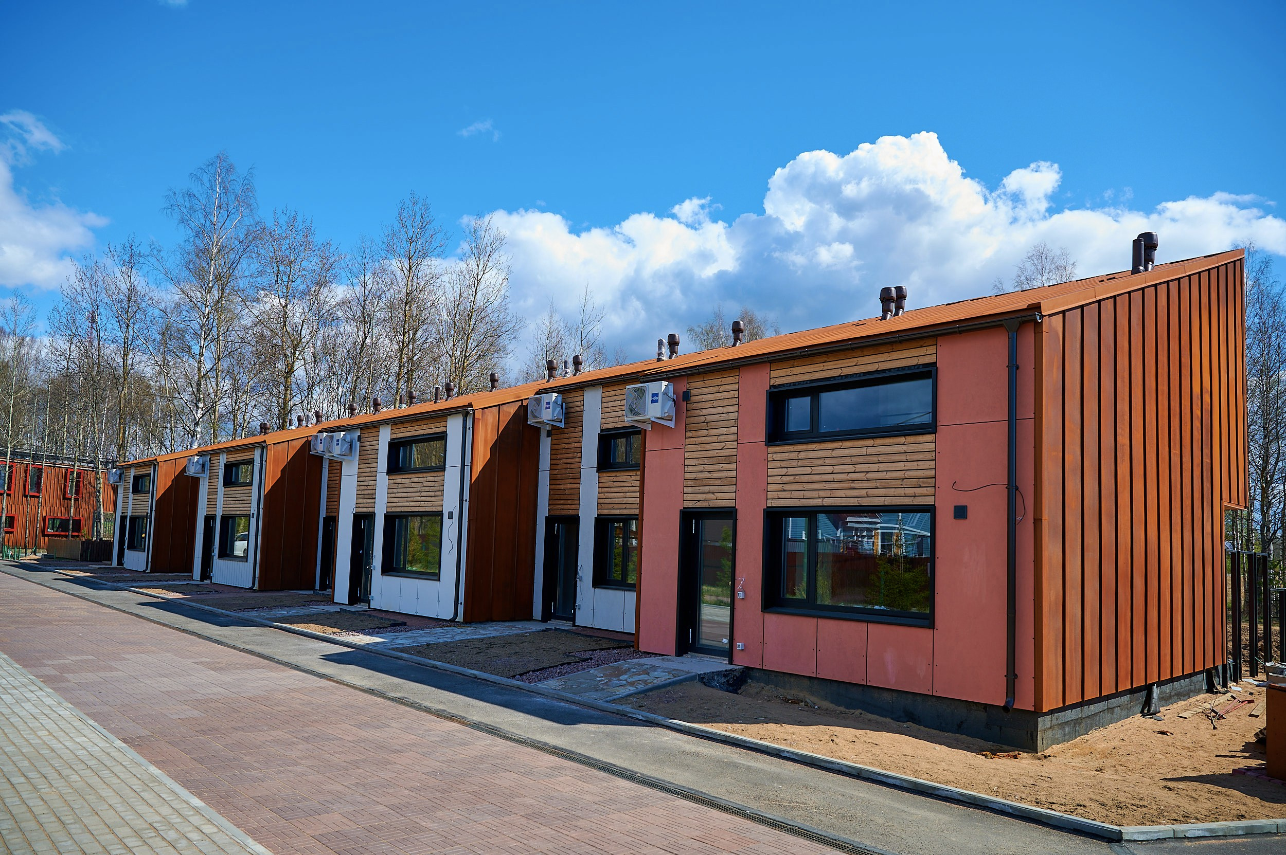 Строительсво Hugge Life Country Club