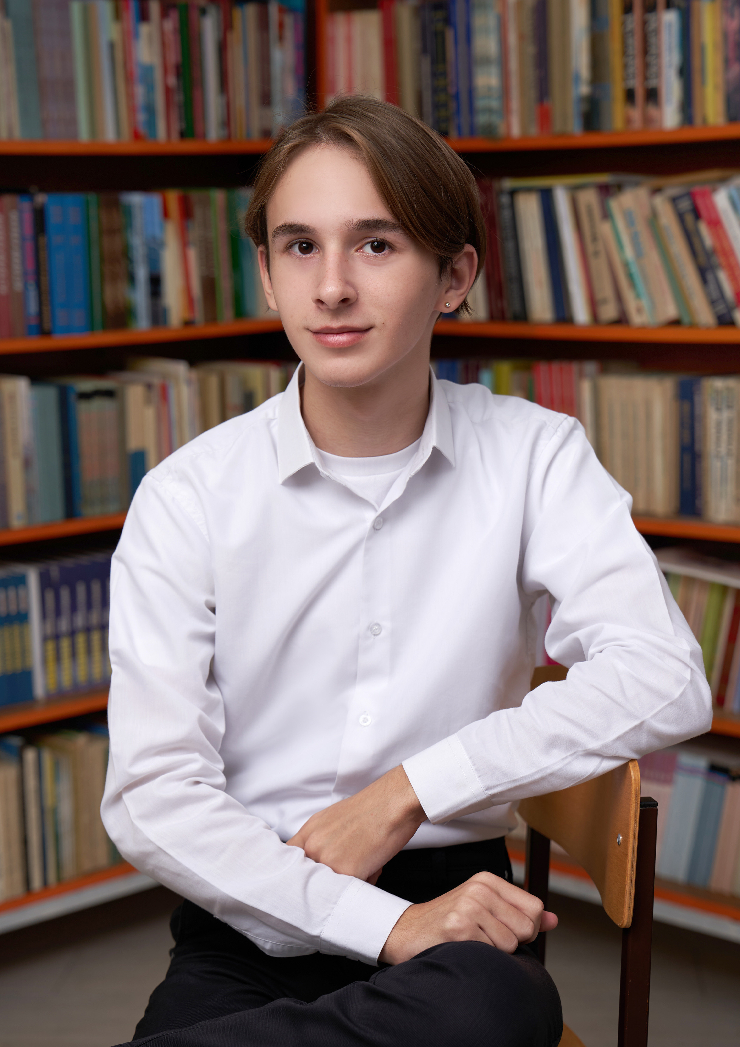 Школа 1 — 9 «Б». Красивый выпускной альбом в Краснодаре