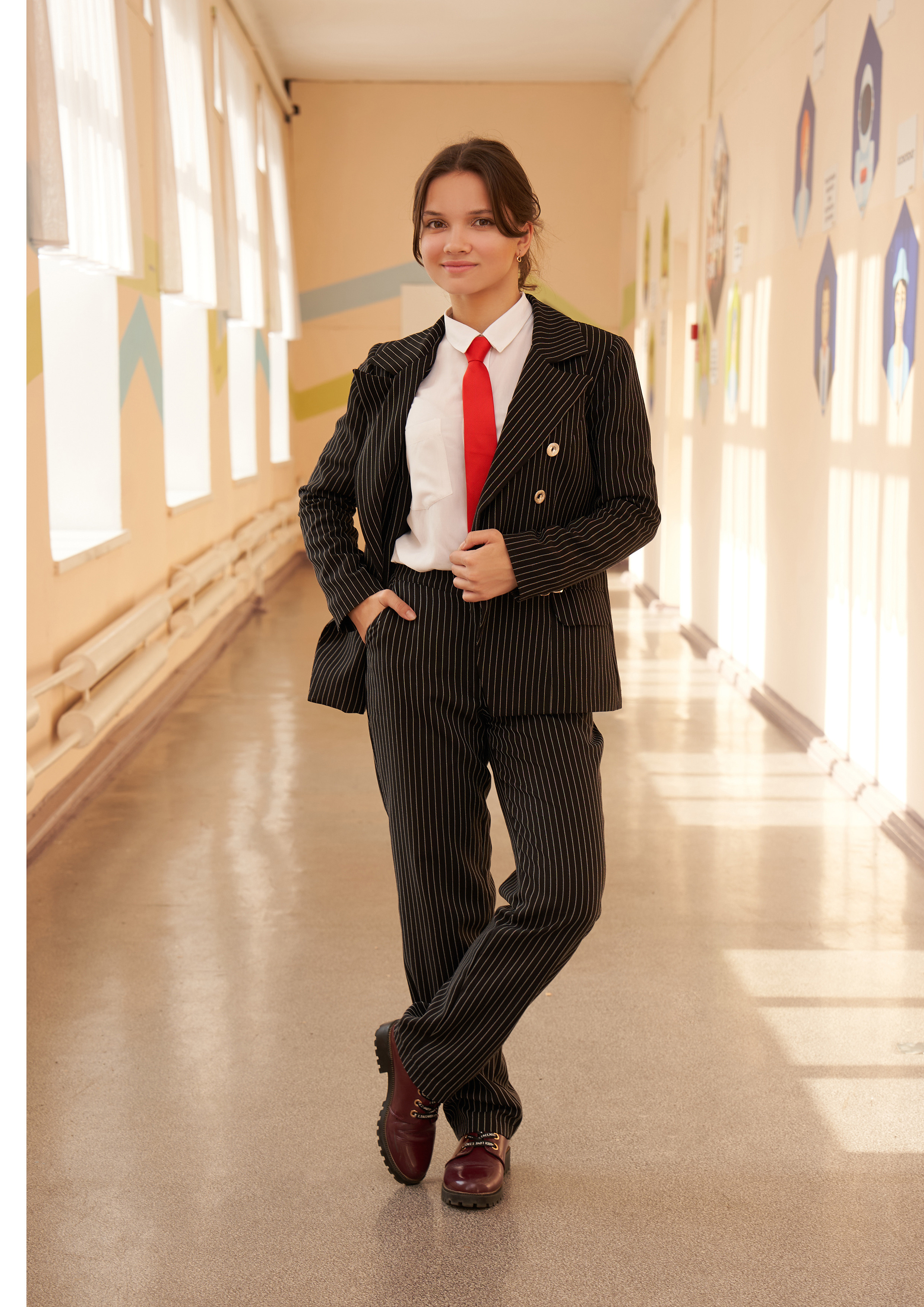 Школа 1 — 9 «Б». Красивый выпускной альбом в Краснодаре