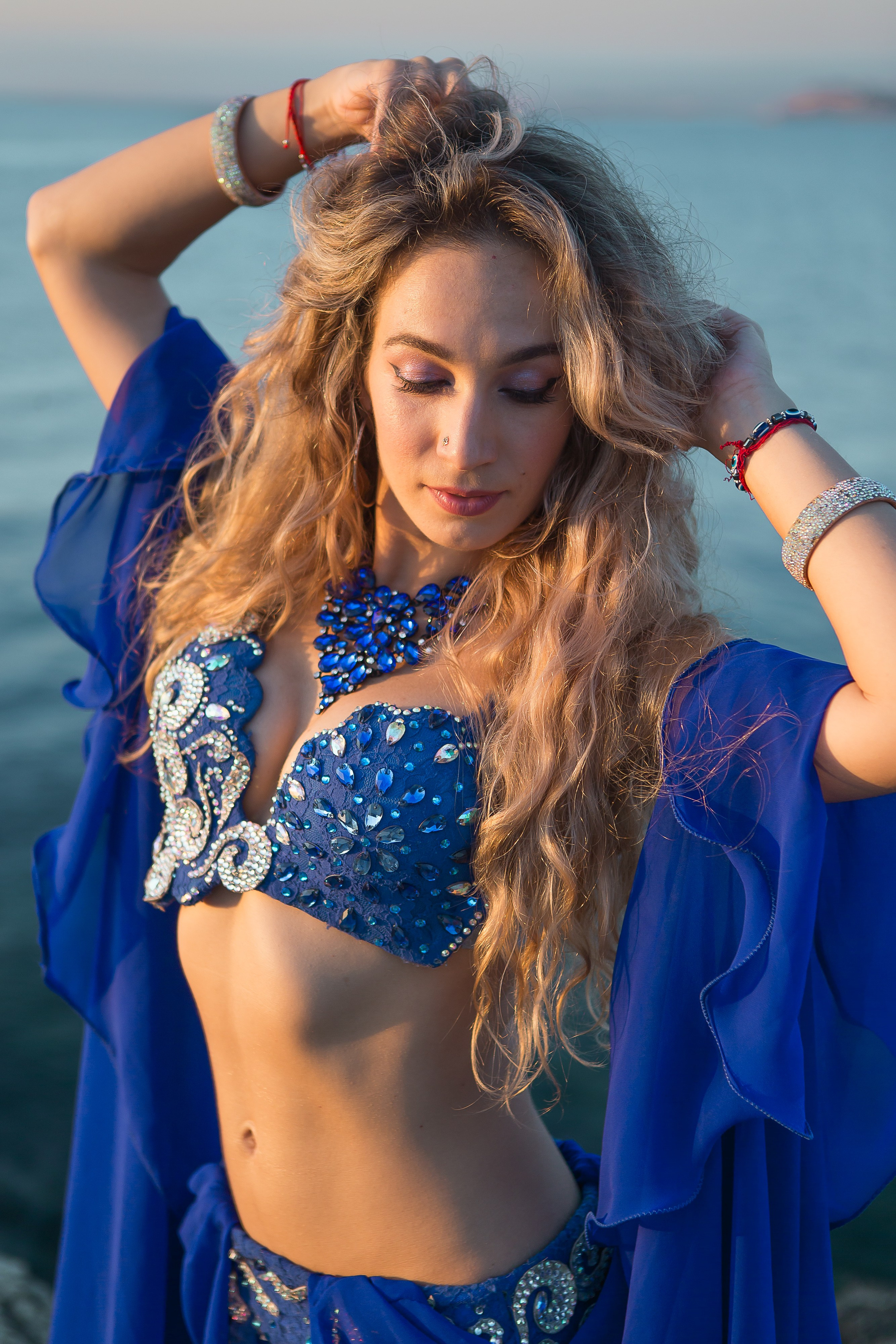 Восточные танцы на берегу Херсонеса. Фотограф в Севастополе и Крыму Антон Попков