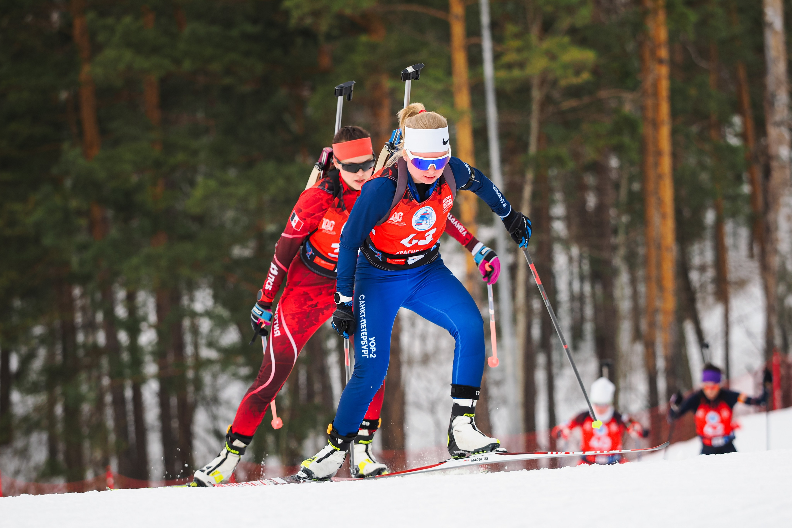 Биатлон / Первенство России. Репортажный фотограф Алексей Козьмин