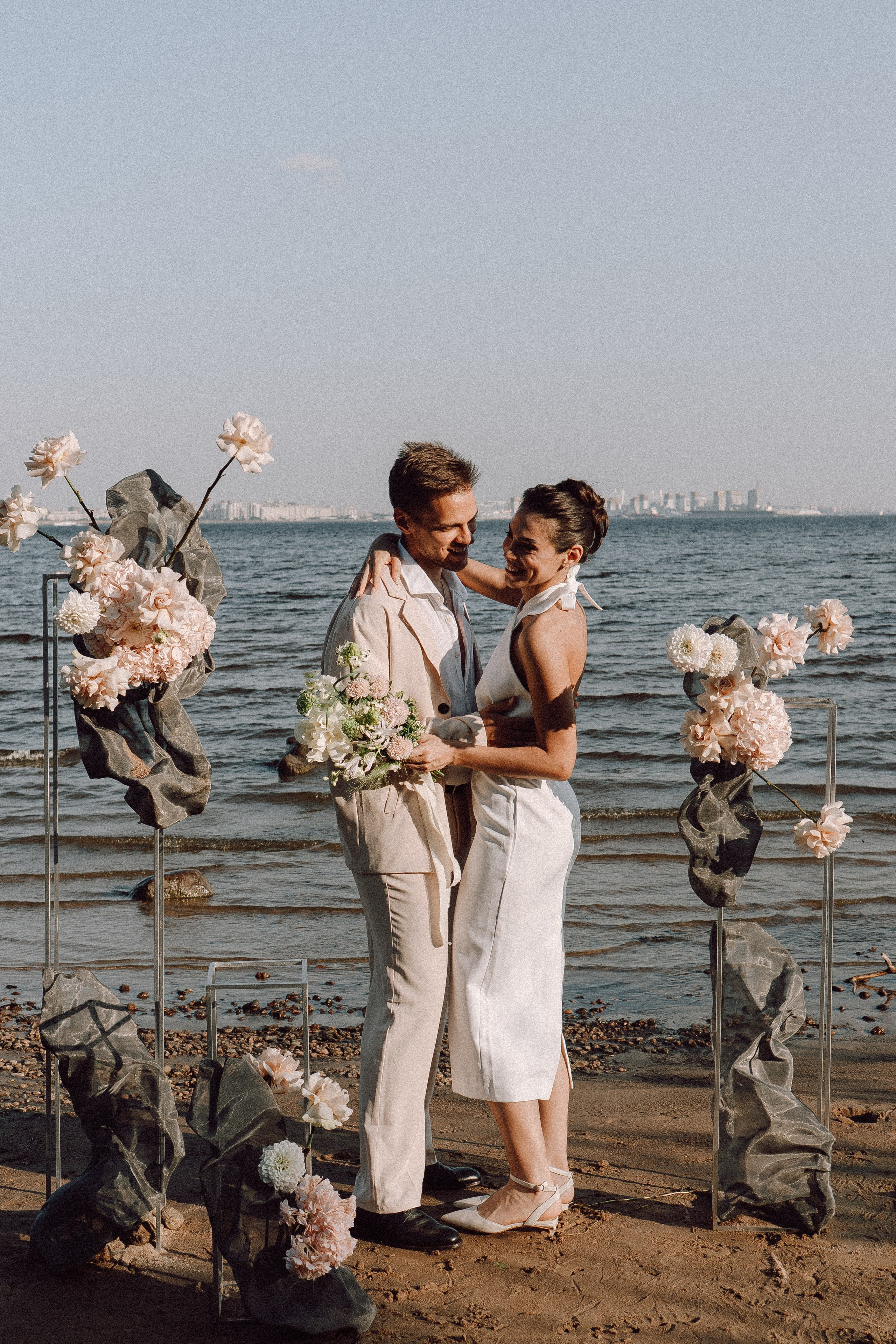 СВАДЕБНАЯ ФОТОСЕССИЯ ВЫЕЗДНОЙ ЦЕРЕМОНИИ (ФИНСКИЙ ЗАЛИВ). Профессиональный фотограф, Санкт-Петербург — Виктория Богомолова