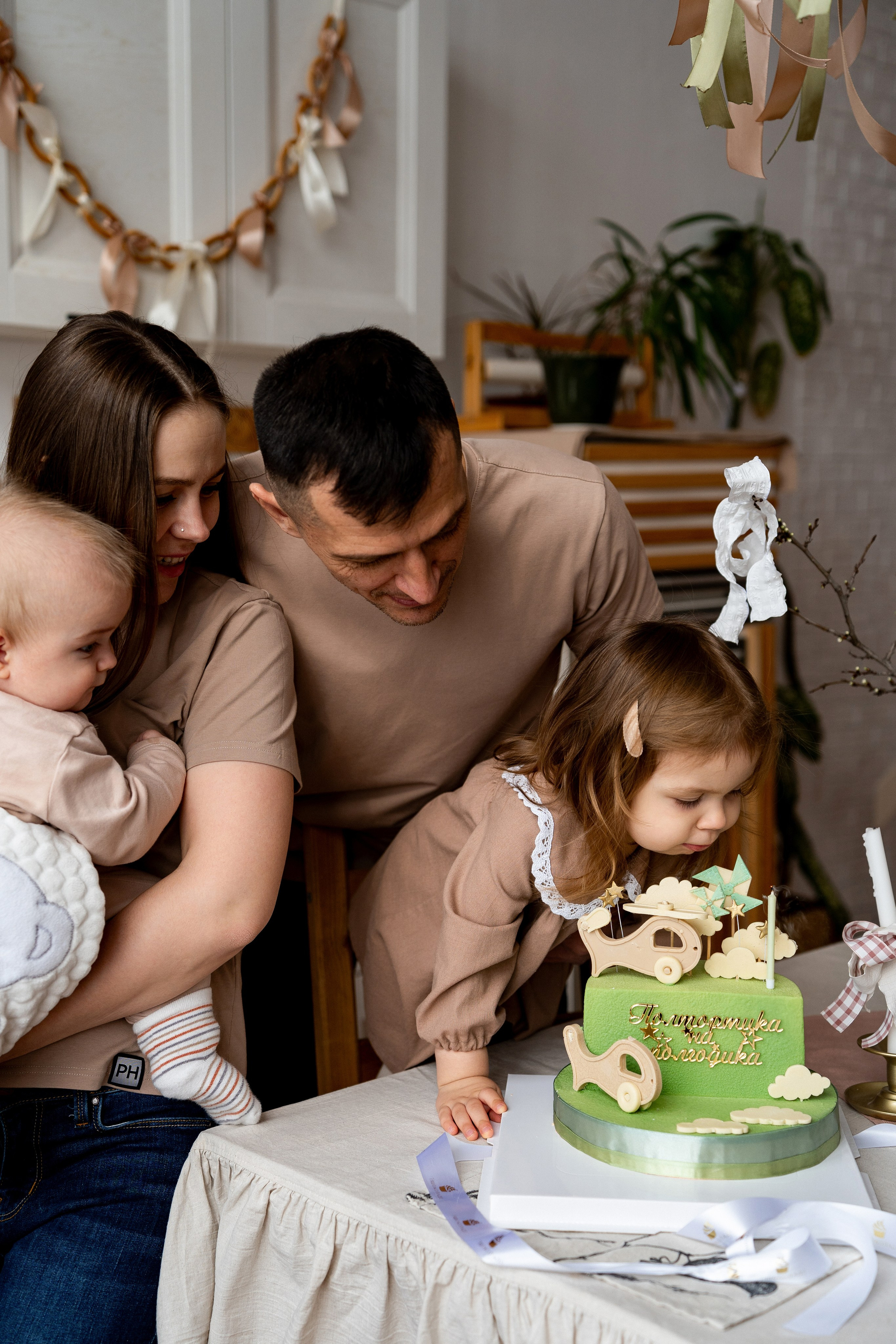 Семейный фотограф Краснодар. Семейный и NEWBORN фотограф г. Краснодар
