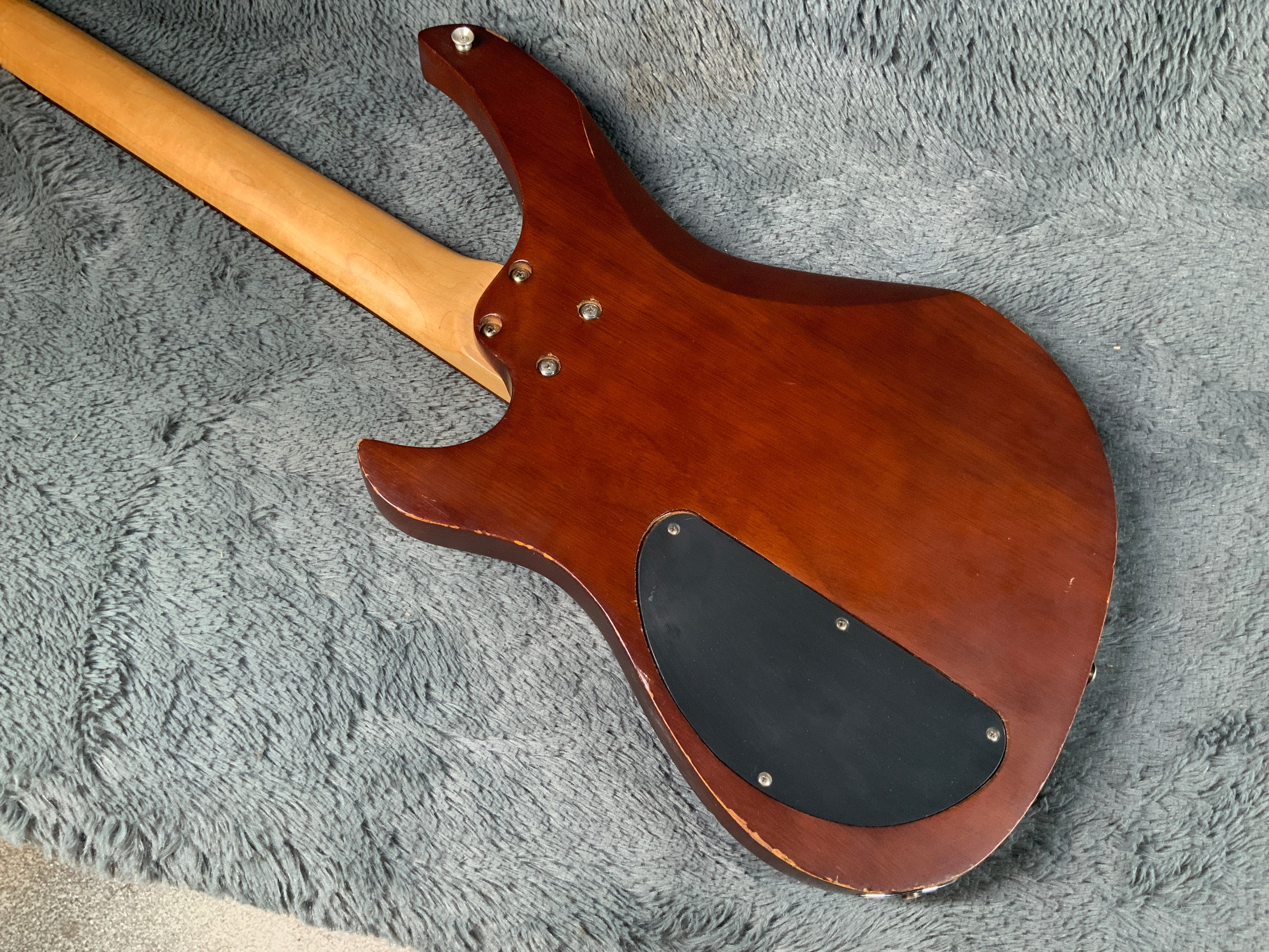 Vintage Bass Korea 90's