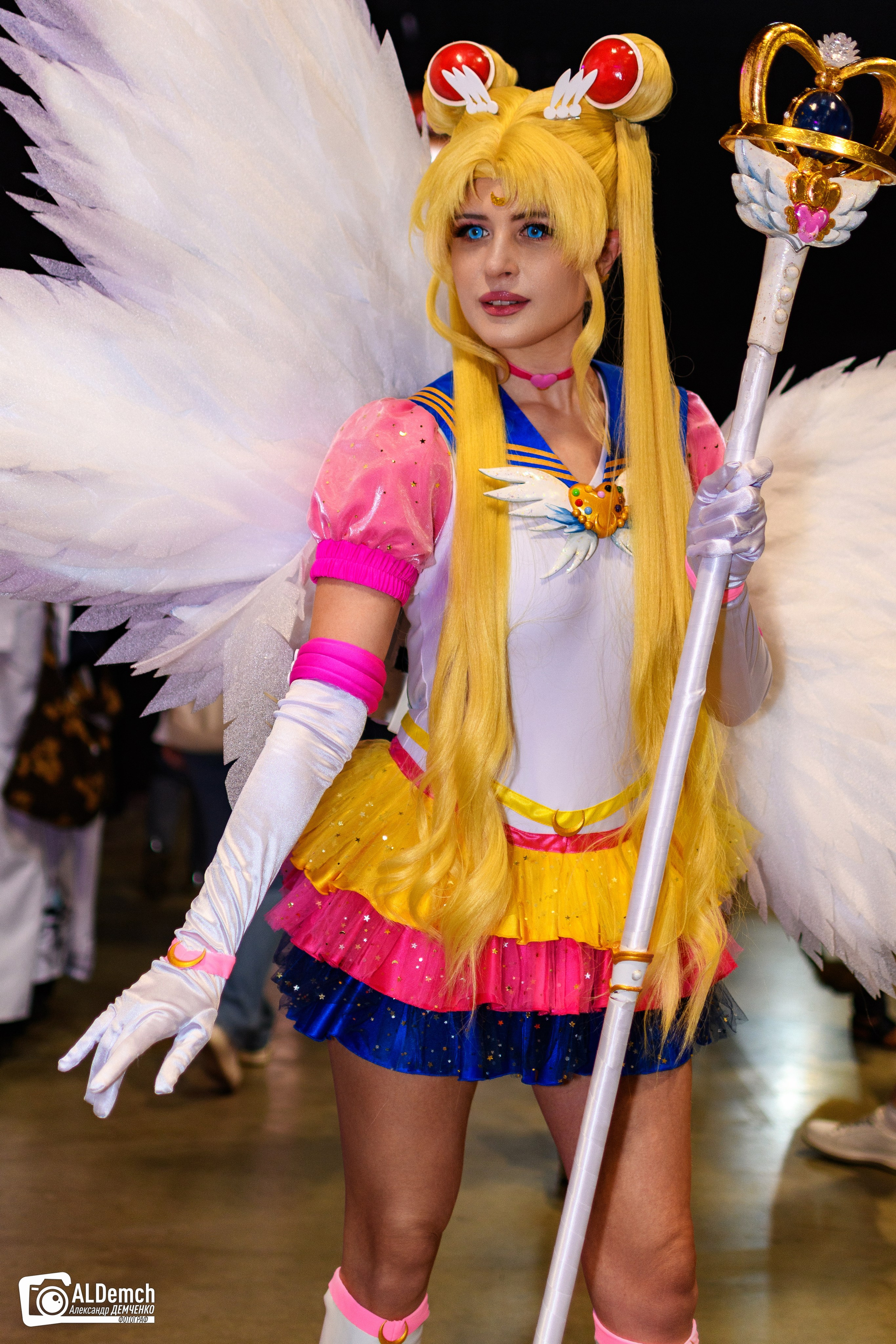 Аниме картинки персонажей и косплей фото в России Москве