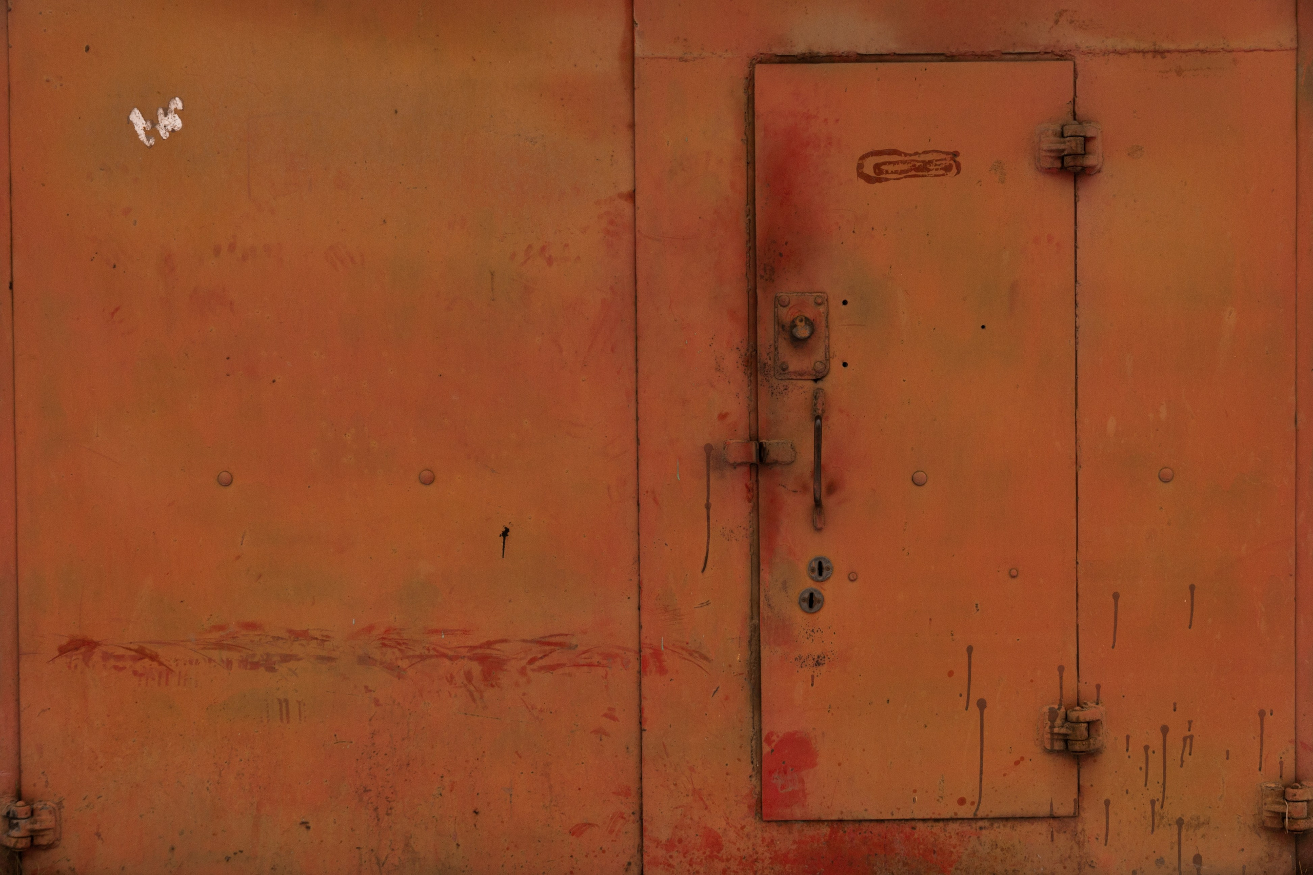 Это гараж. DASHA KALNINA