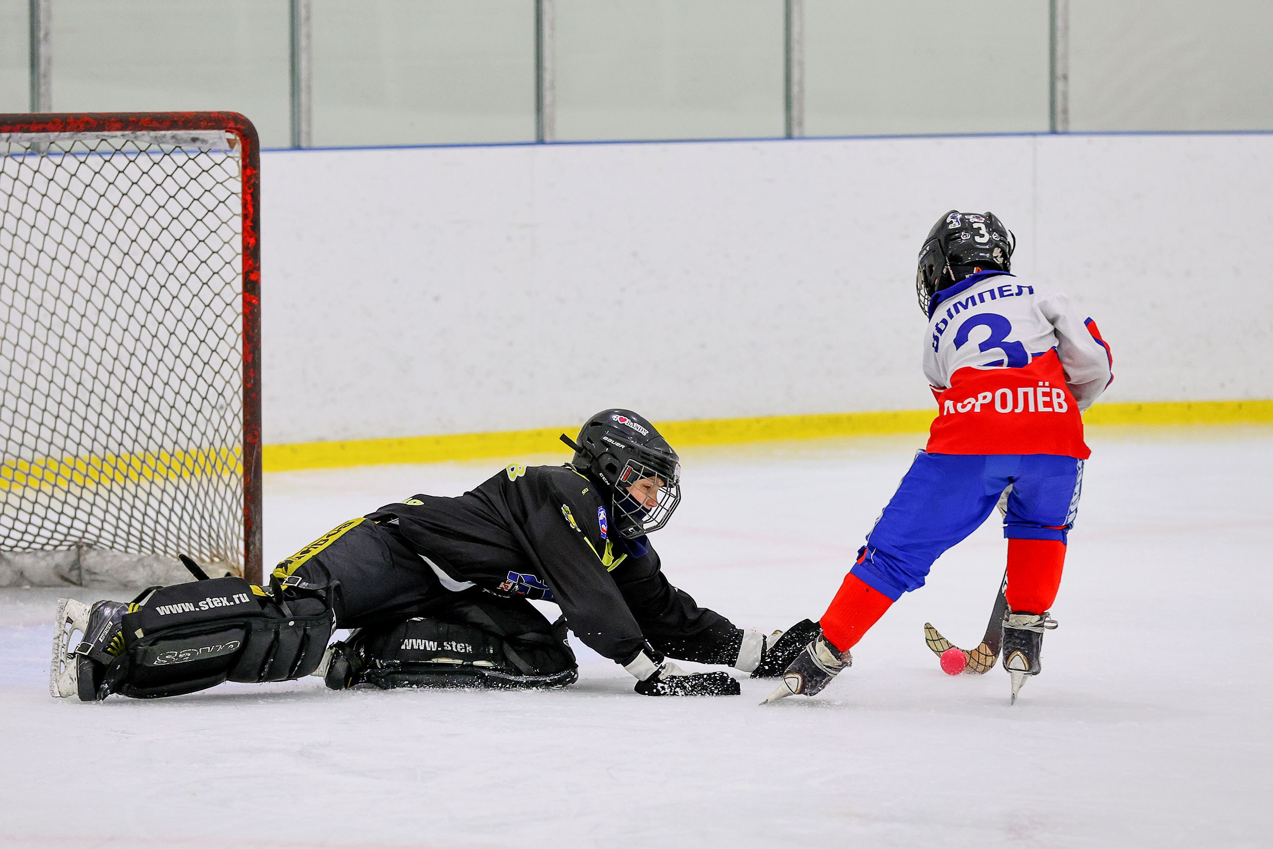 ХОККЕЙ С МЯЧОМ. Репортажный фотограф в Нижнем Новгороде и Москве Ангелина Ильичева