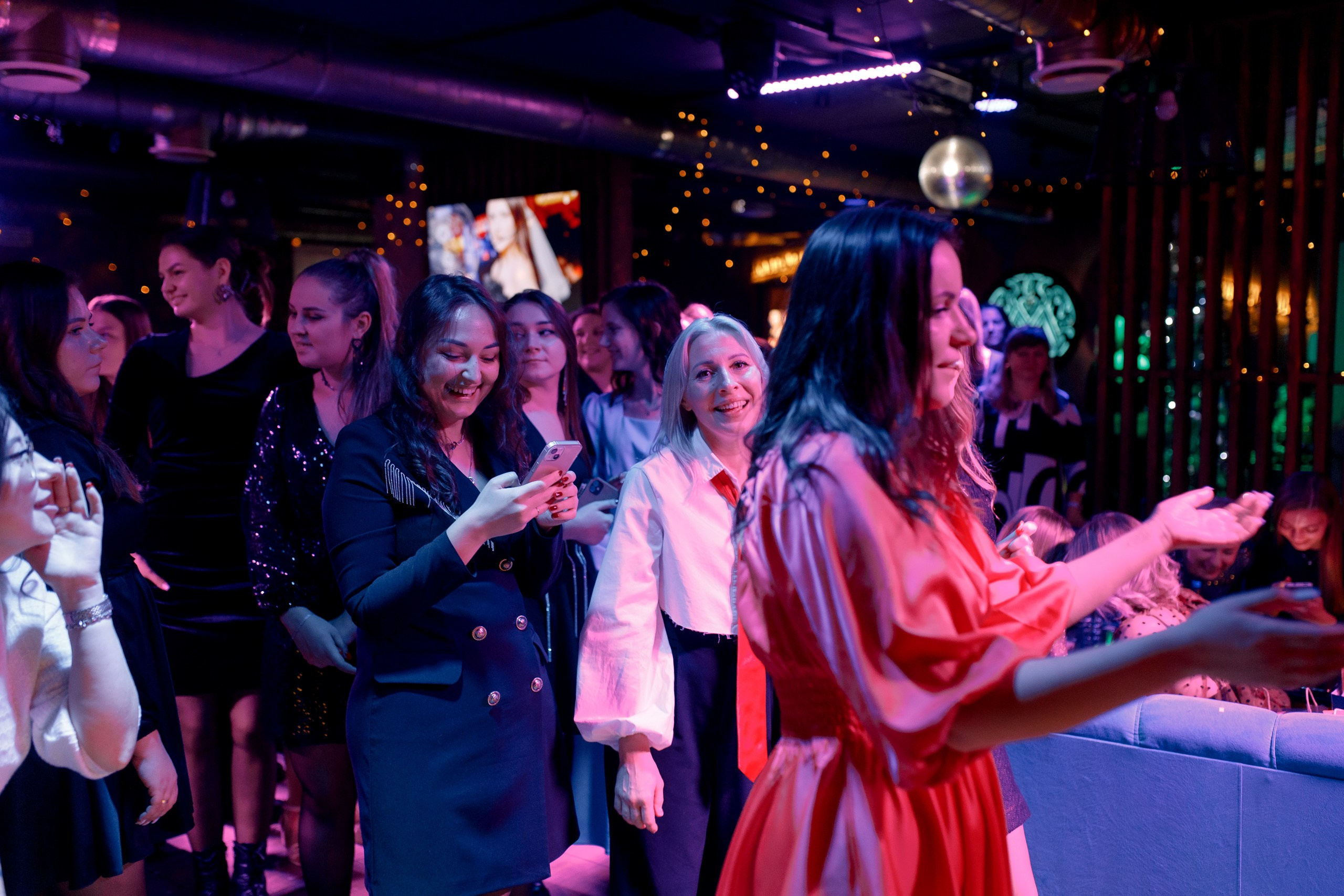 23/12/23 Новогоднее караоке в Мята Спортивная Действия. Мята Спортивная — Кальянная, караоке, бар в Минске