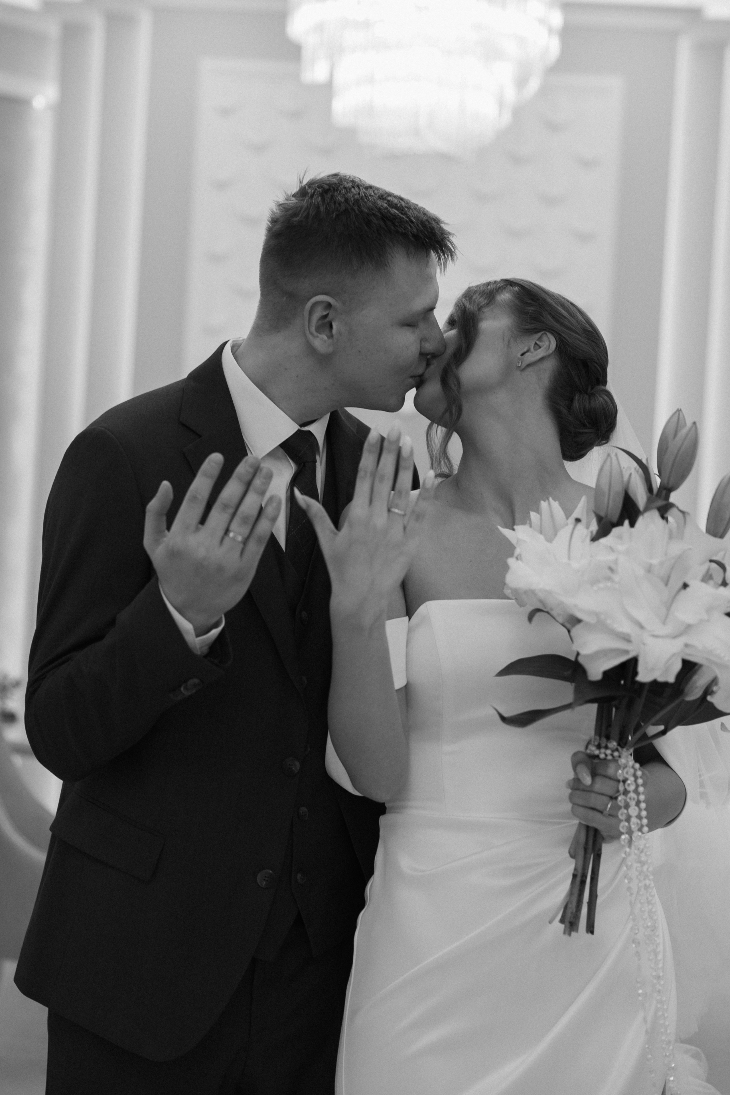 Анна и Никита | от. Twelve + Кусково + банкет. Свадебный фотограф Москва Анастасия Храмова