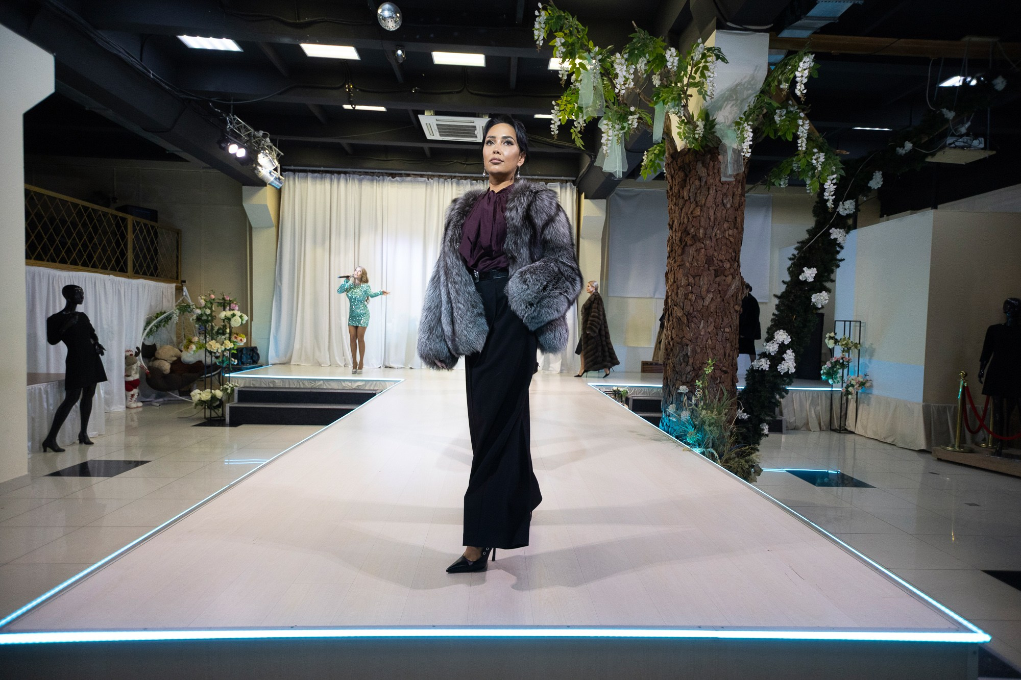 Показ моды Mexa Shop. Andrey Pospelove. Фотограф в Саратове