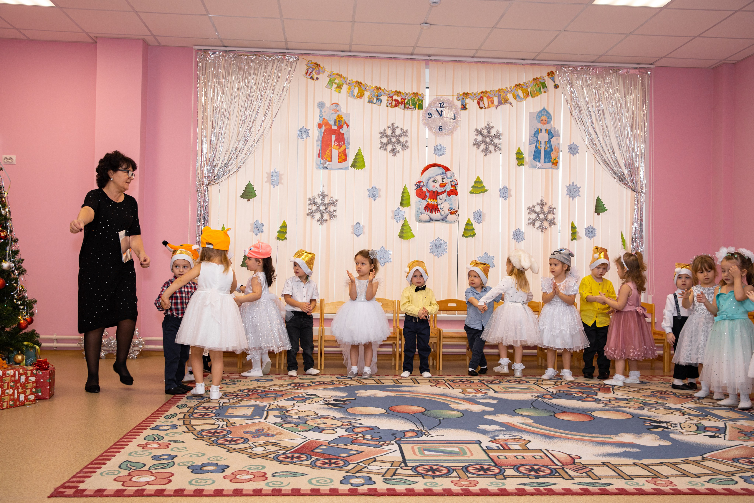 Новогодний утренник Полисадик. Фотограф в Железнодорожном и Балашихе