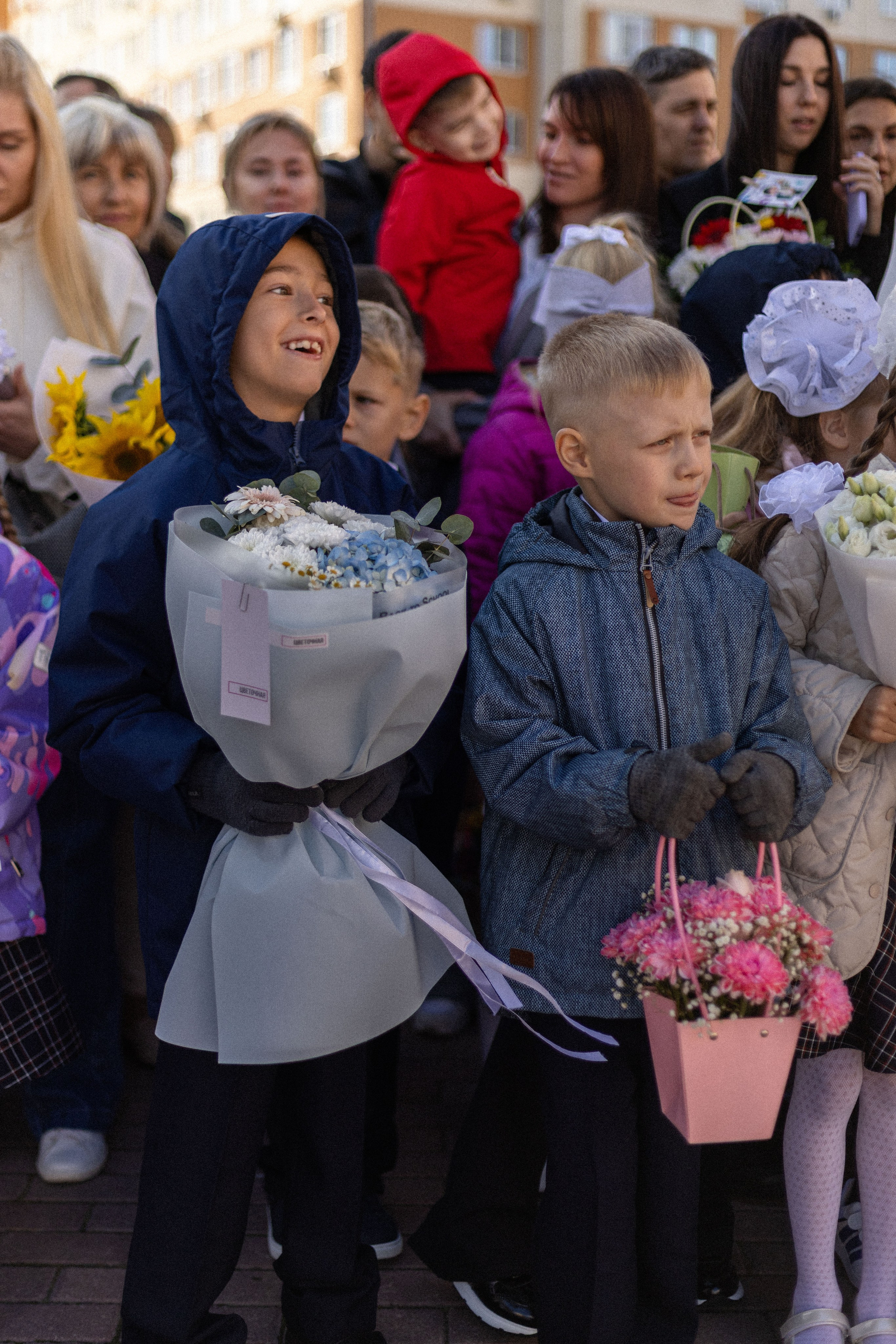 Торжественная линейка 1 сентября 45 школа. ИНДИВИДУАЛЬНЫЕ СЪЕМКИ / LOVE STORY / СЕМЕЙНЫЕ / СВАДЕБНЫЕ / ФОТО ДНИ