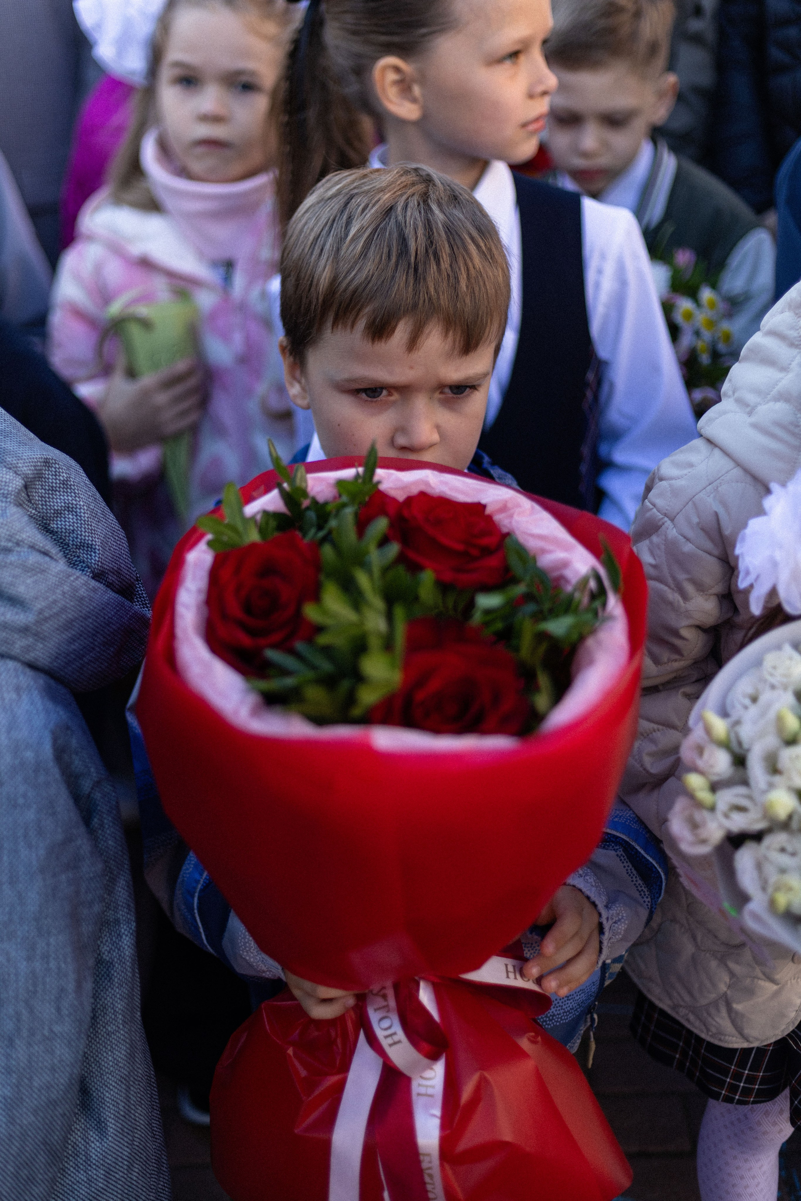 Торжественная линейка 1 сентября 45 школа. ИНДИВИДУАЛЬНЫЕ СЪЕМКИ / LOVE STORY / СЕМЕЙНЫЕ / СВАДЕБНЫЕ / ФОТО ДНИ