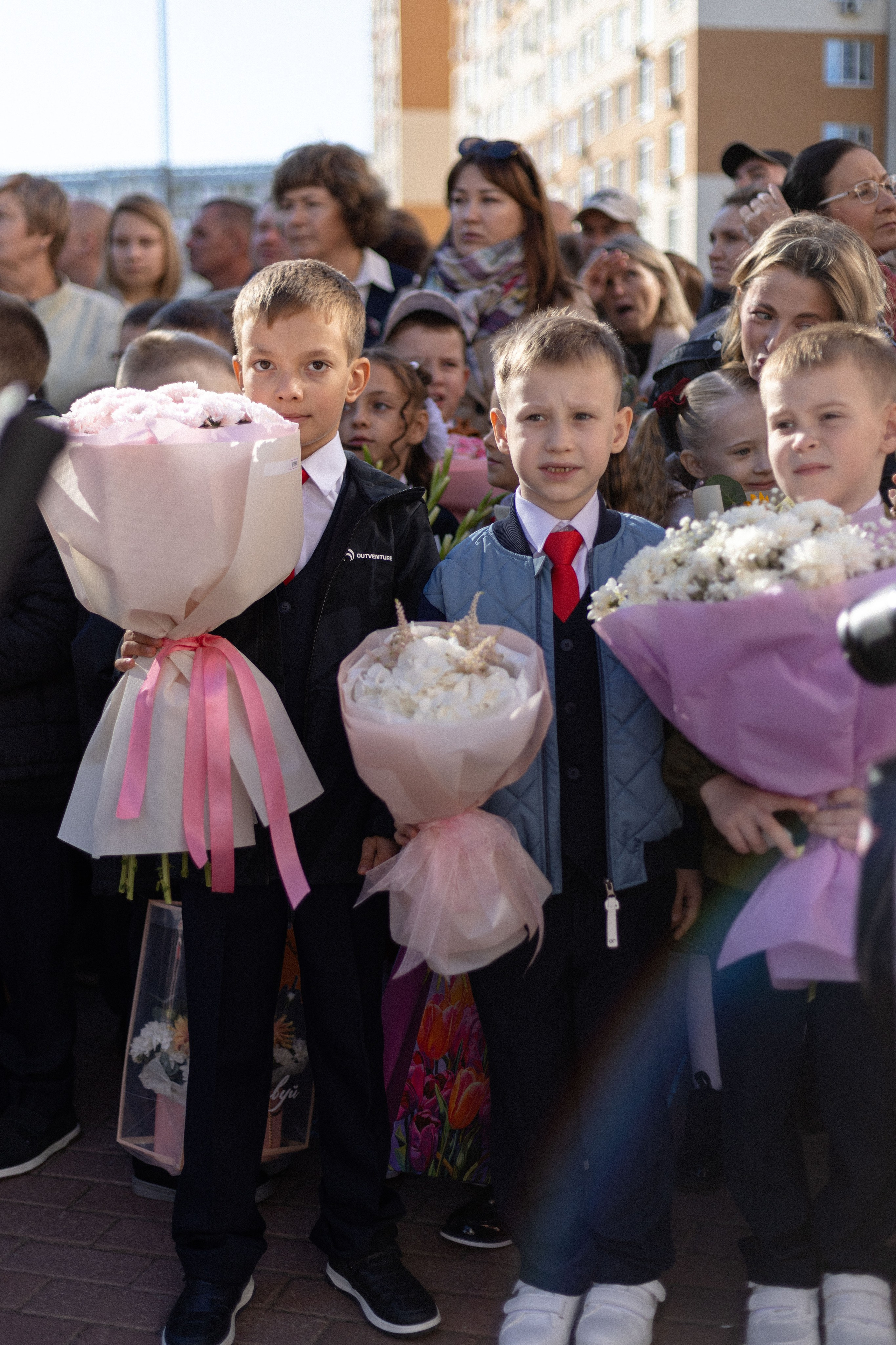Торжественная линейка 1 сентября 45 школа. ИНДИВИДУАЛЬНЫЕ СЪЕМКИ / LOVE STORY / СЕМЕЙНЫЕ / СВАДЕБНЫЕ / ФОТО ДНИ