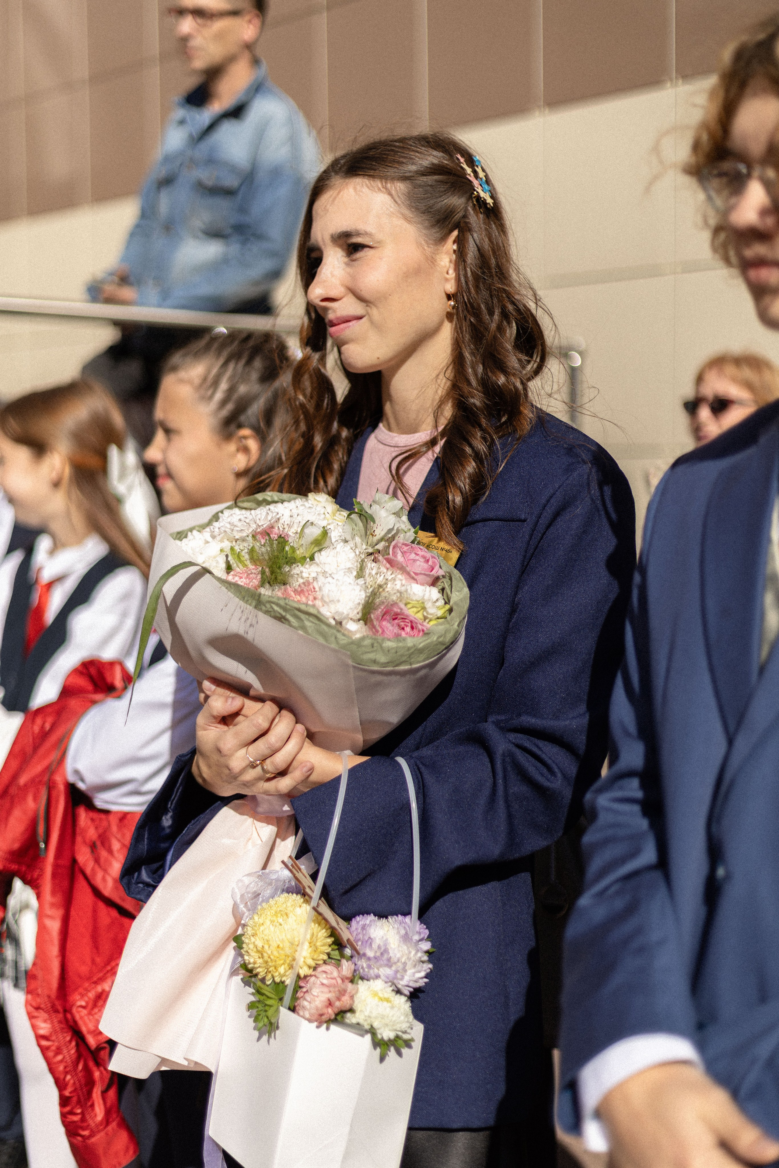 Торжественная линейка 1 сентября 45 школа. ИНДИВИДУАЛЬНЫЕ СЪЕМКИ / LOVE STORY / СЕМЕЙНЫЕ / СВАДЕБНЫЕ / ФОТО ДНИ