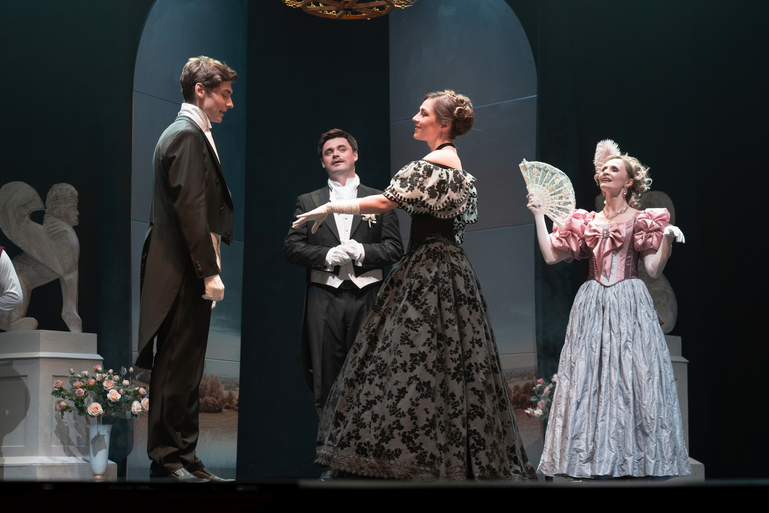 Театр Роста: Отцы и Дети. Сайт фотографа Сергея Абрамова