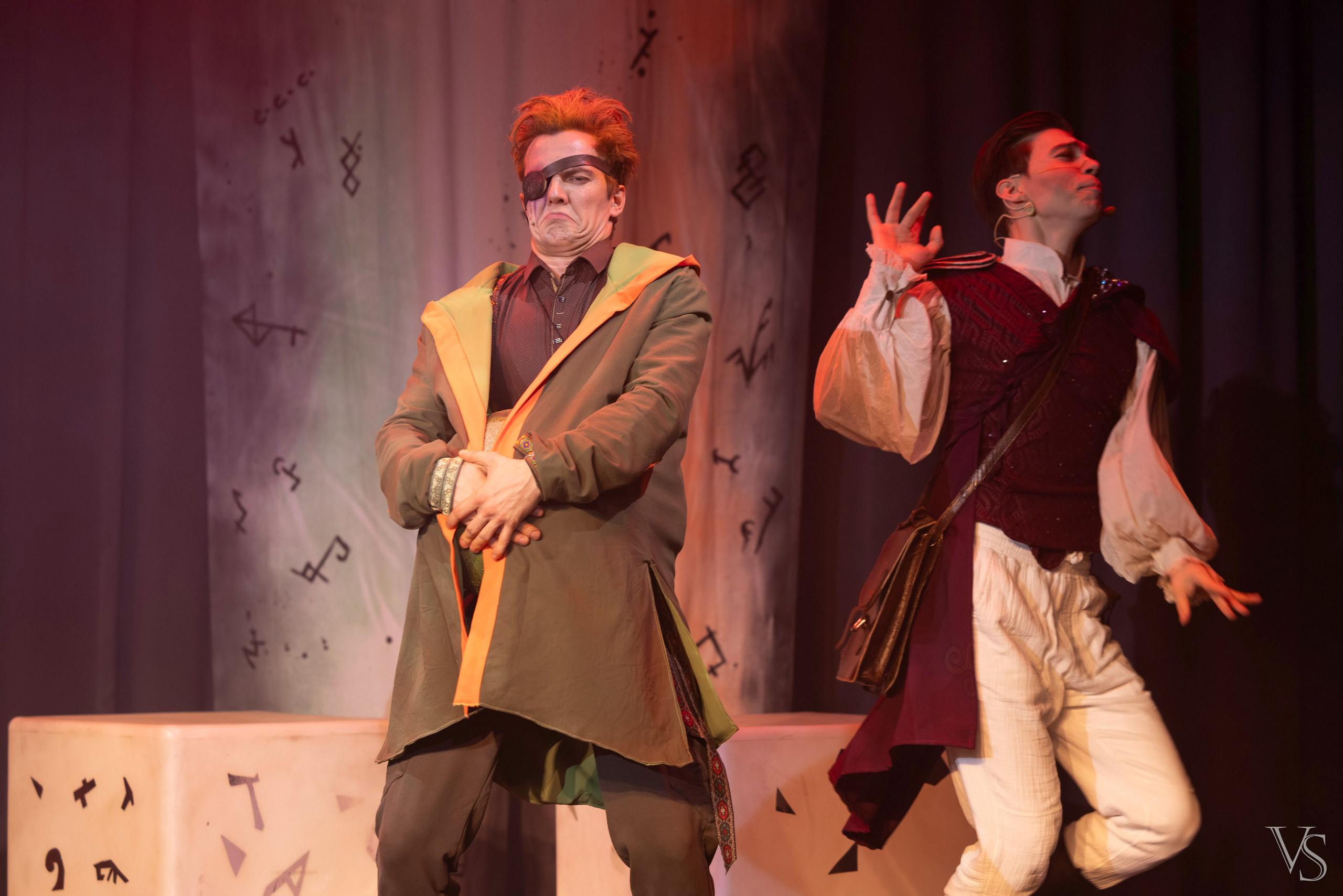 Книга стихий 25.01. Фотограф Виктор Степанов