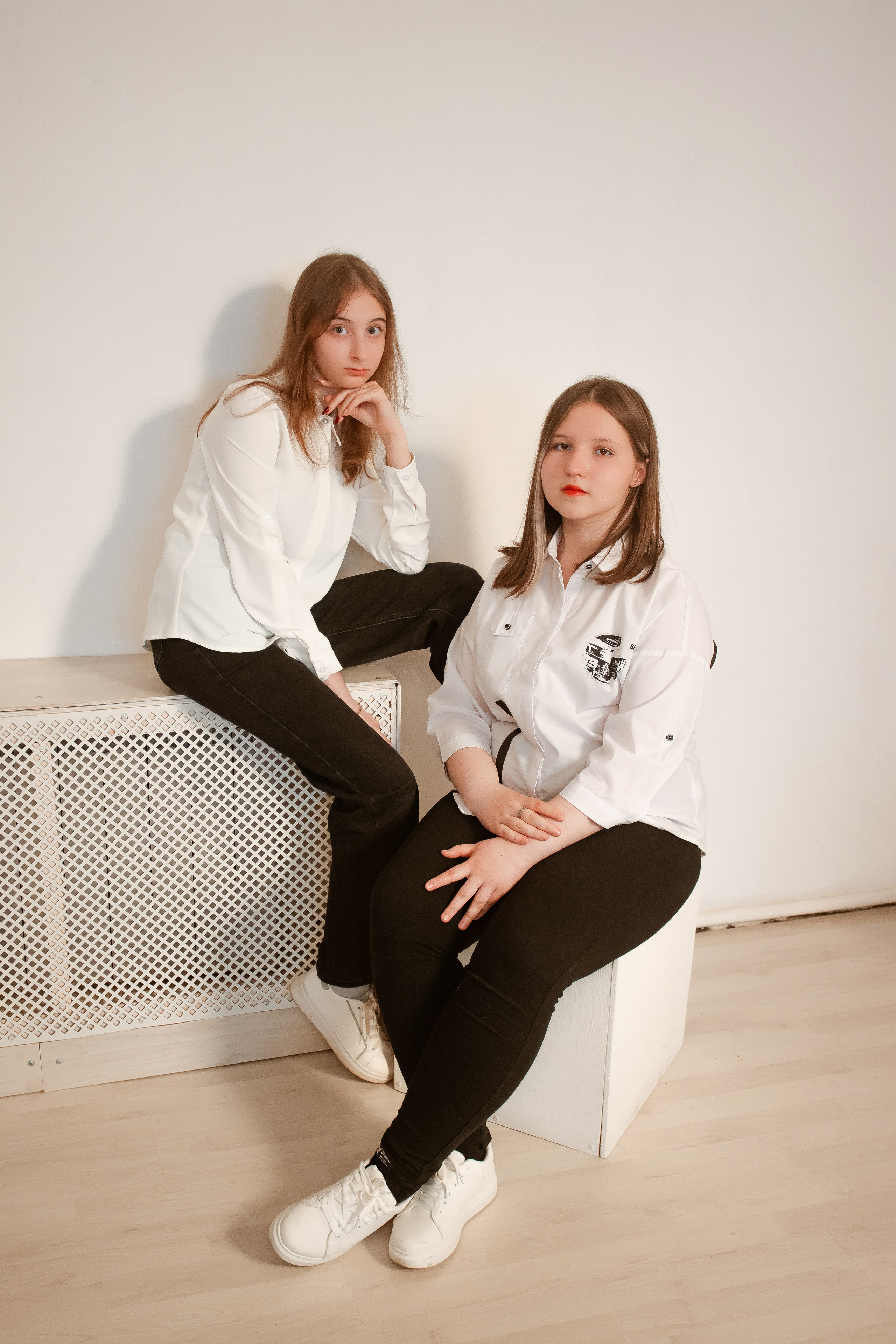 Зеленогорская СОШ, 9 класс. Студия выпускных альбомов Остров