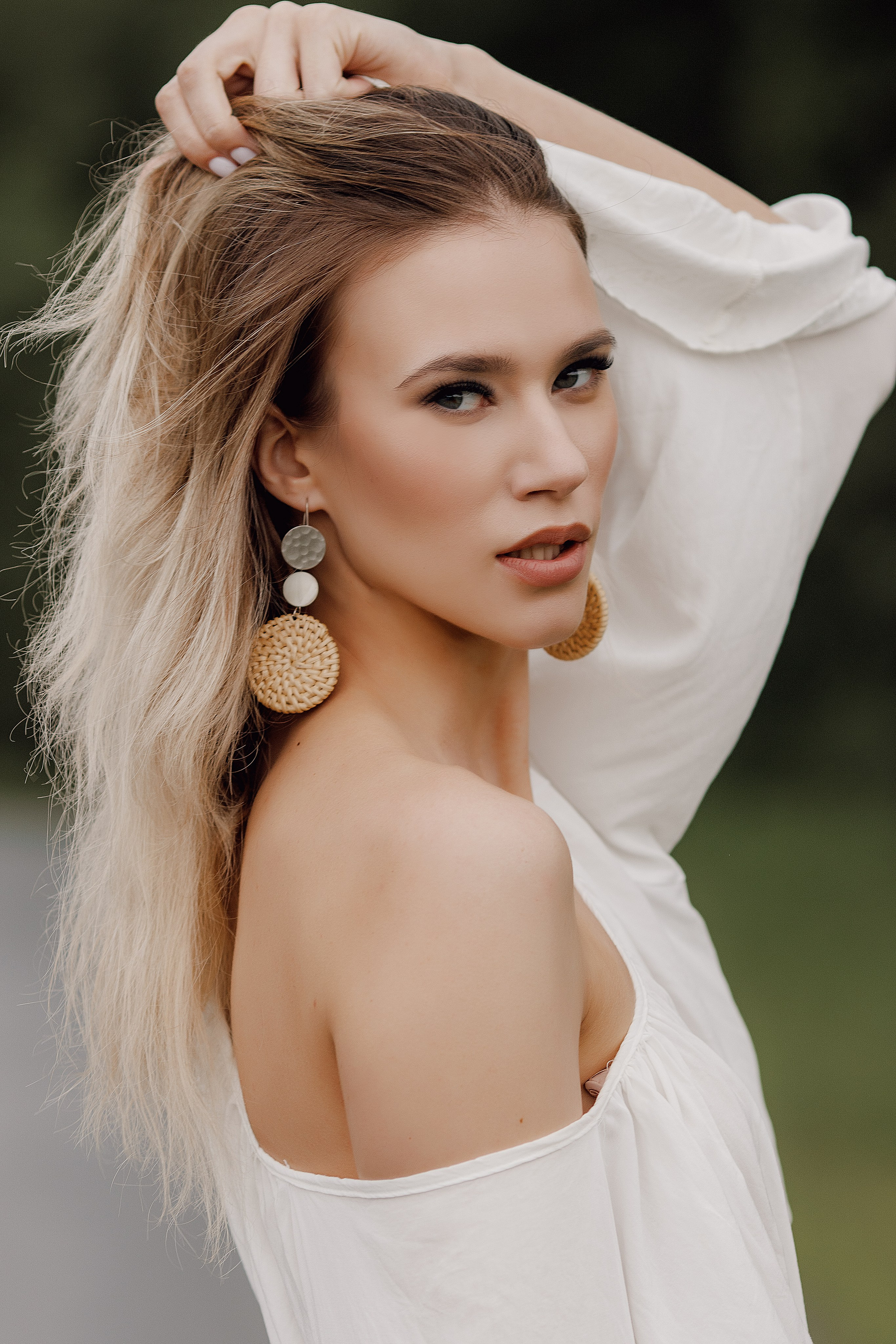 Вечерняя прогулка в поле. Свадебный фотограф Санкт-Петербург  Москва