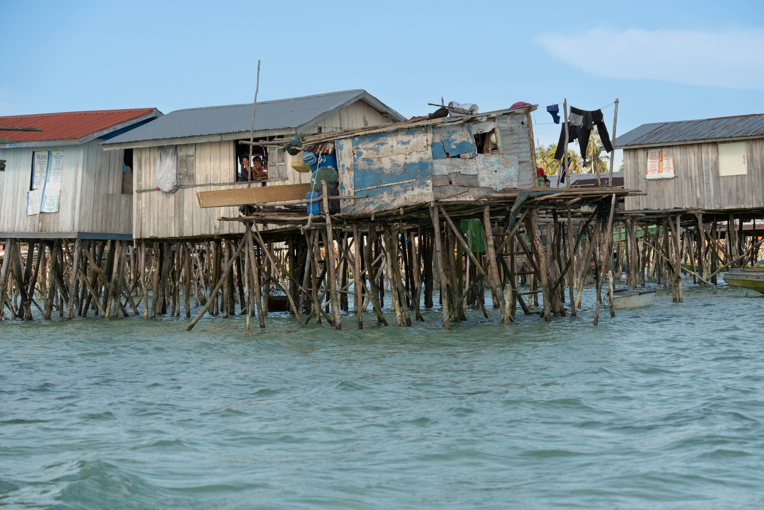Остров. Цыгане. Фотографии из путешествий