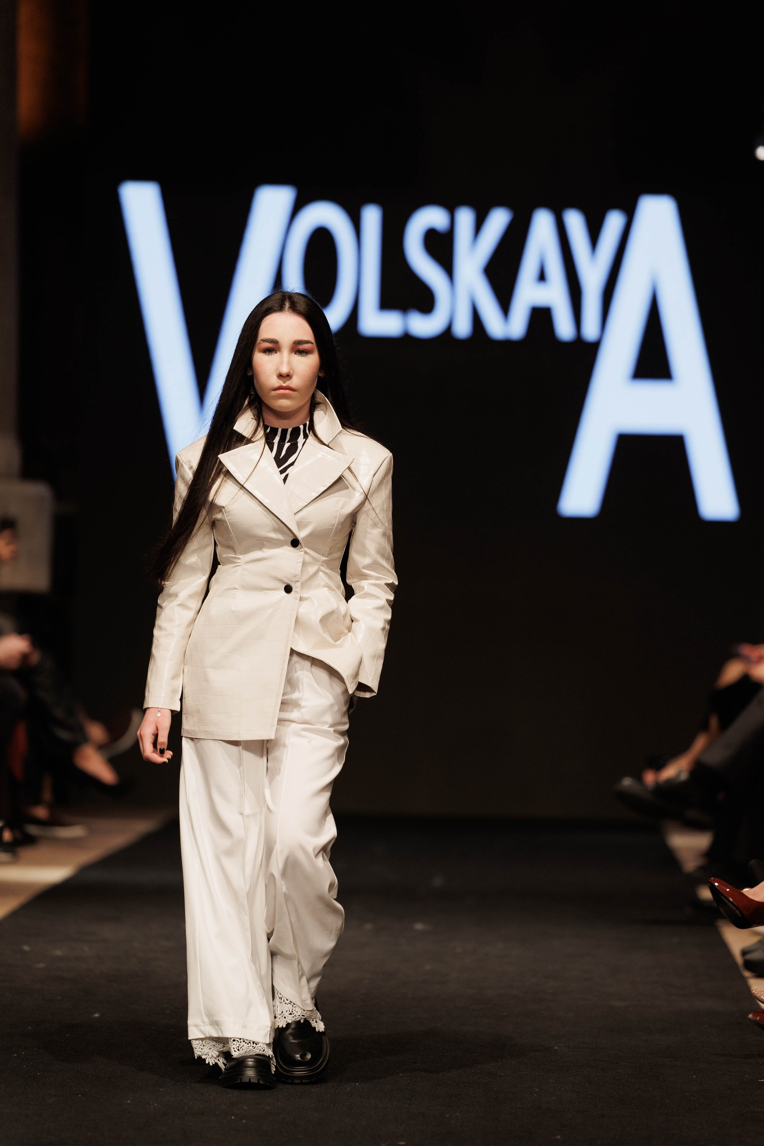 IFB-показ. About