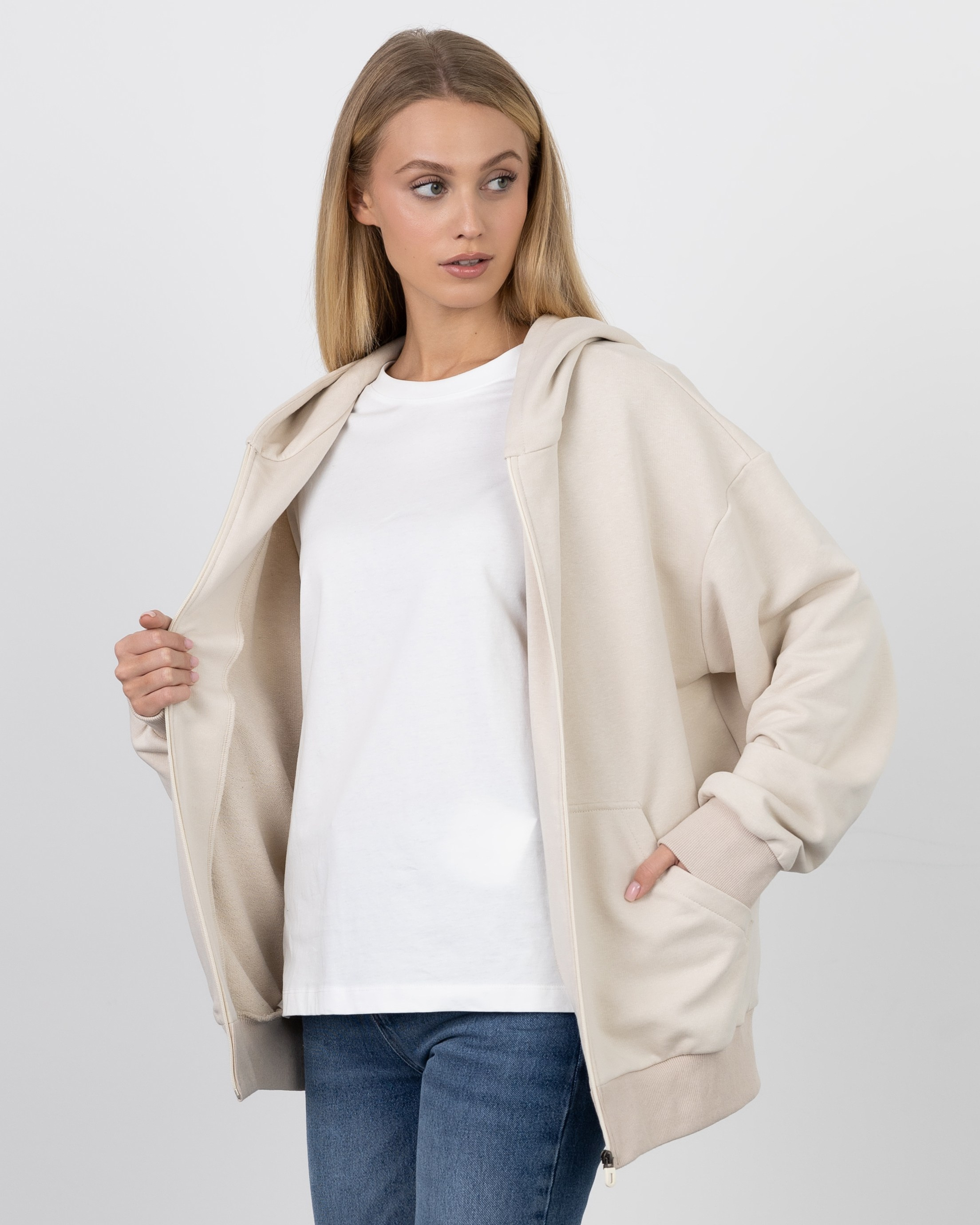 WB: Closius | Худи и зипки. Главная