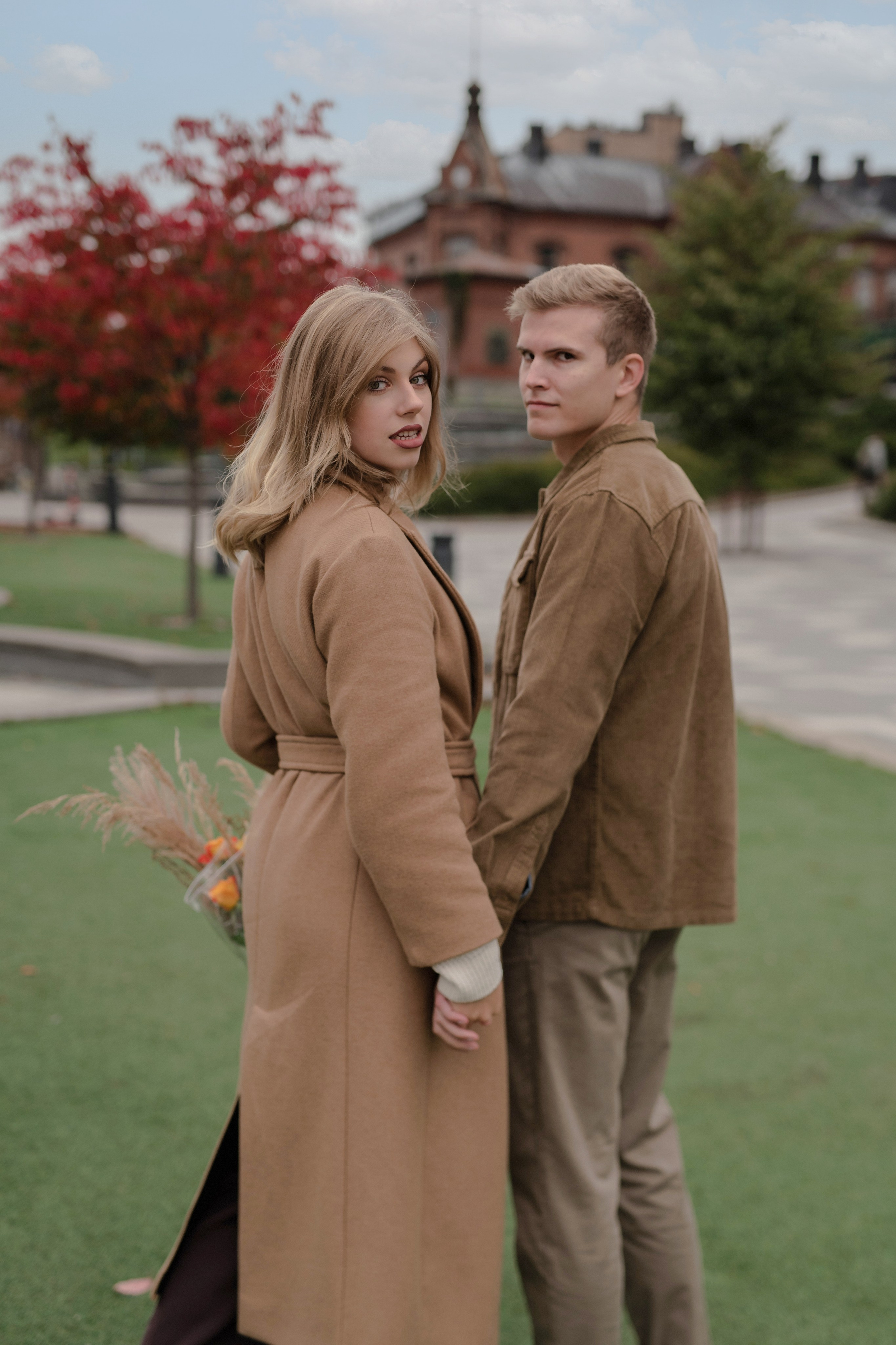 Emilia and Ettu. Family and content photographer