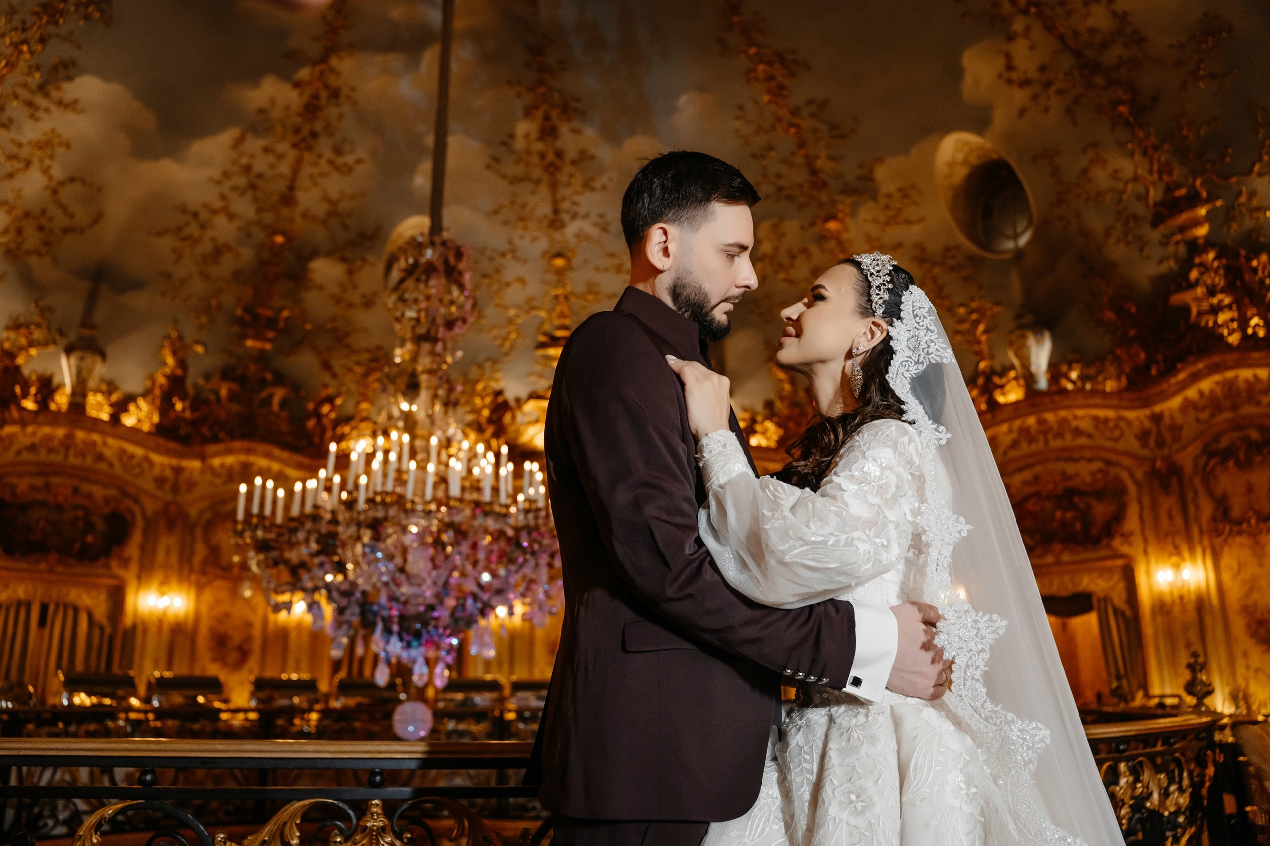 Свадебная фотосессия в ресторане Турандот. Свадебный и семейный фотограф в Москве Светлана Зоткина