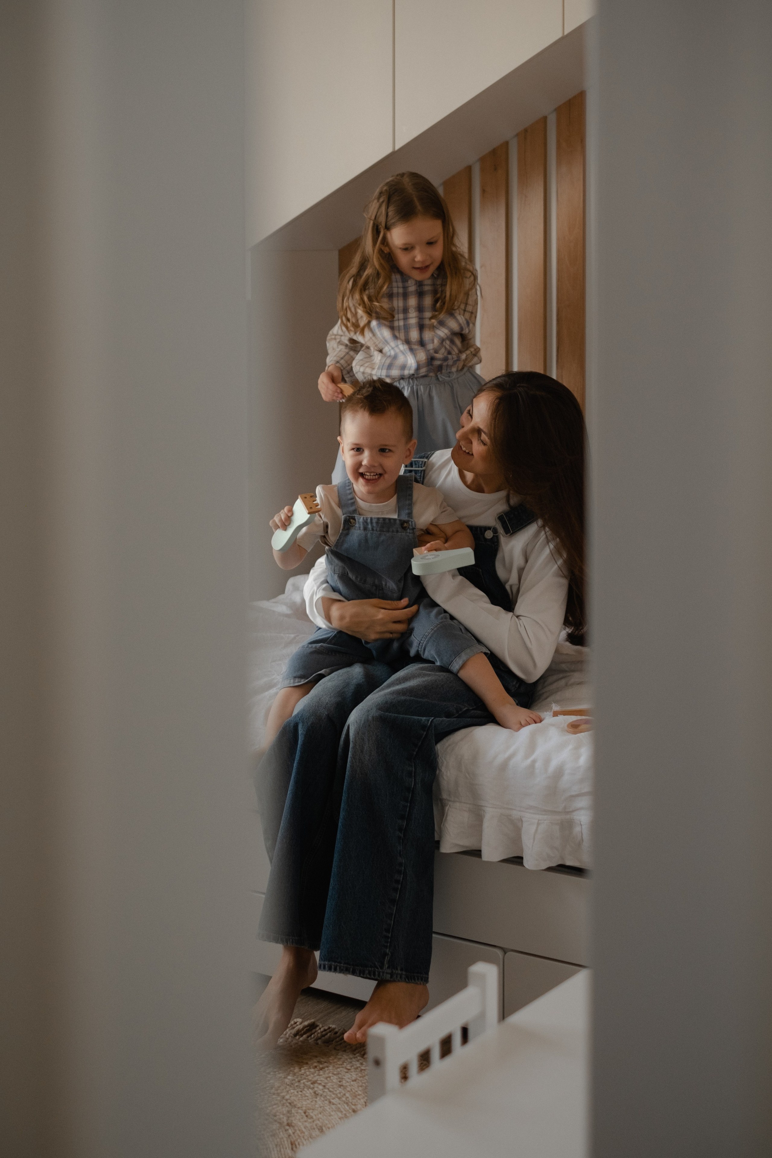 Элла, Кирилл, Алиса и Даниил | домашняя съемка. Фотограф в Новосибирске Диана Ильиных